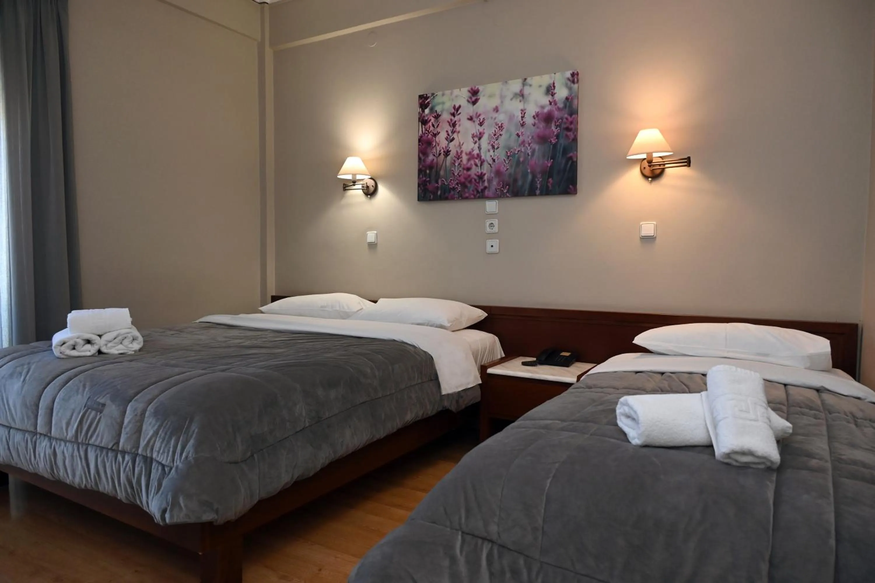 Bedroom, Bed in Hotel Achillion