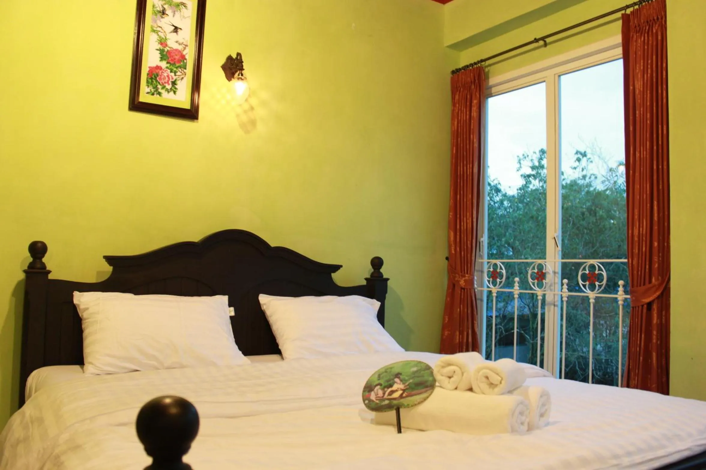 Bed in Khaolak Boutique Hertitage