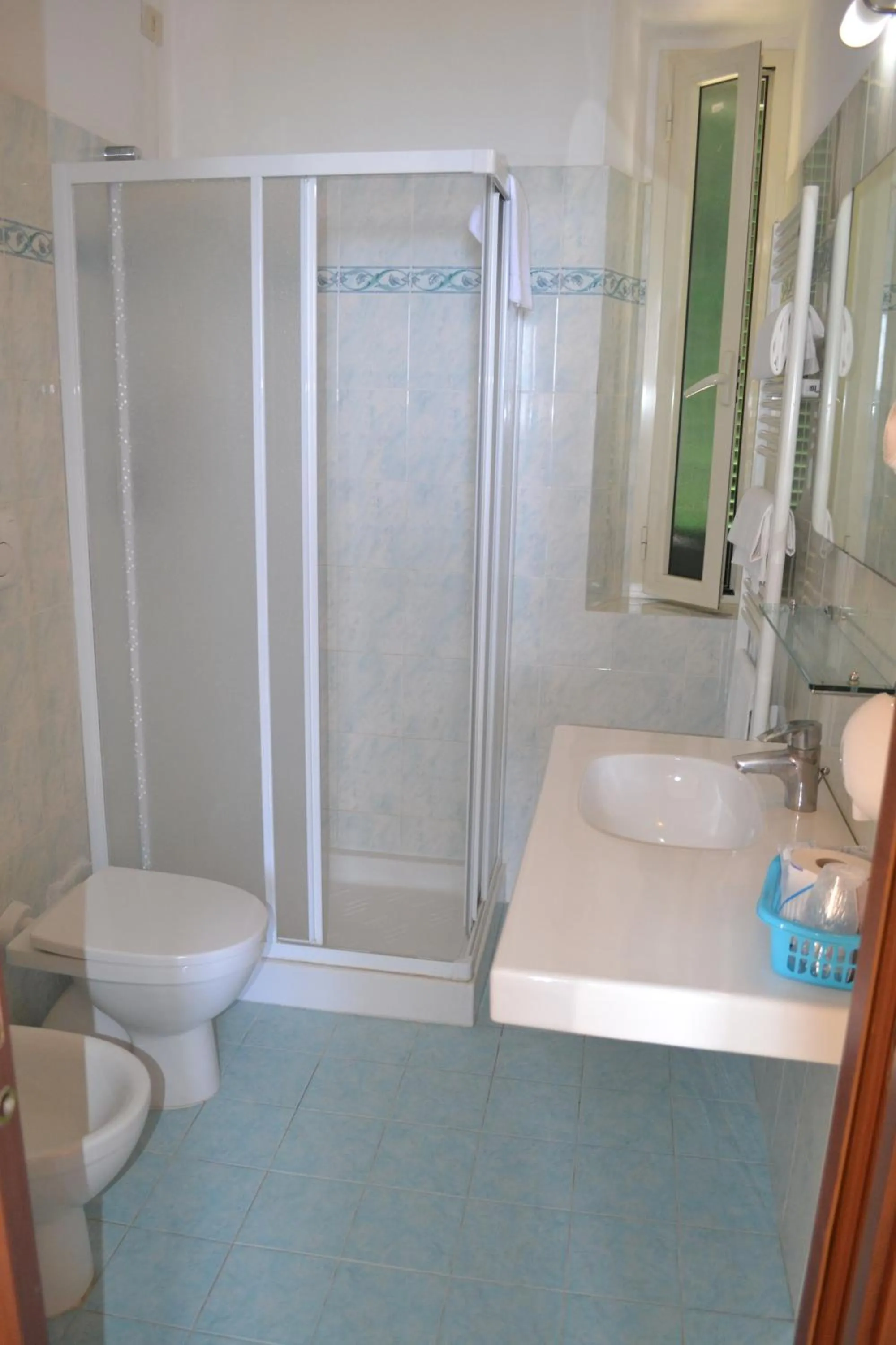 Bathroom in Hotel Scoglio Bianco