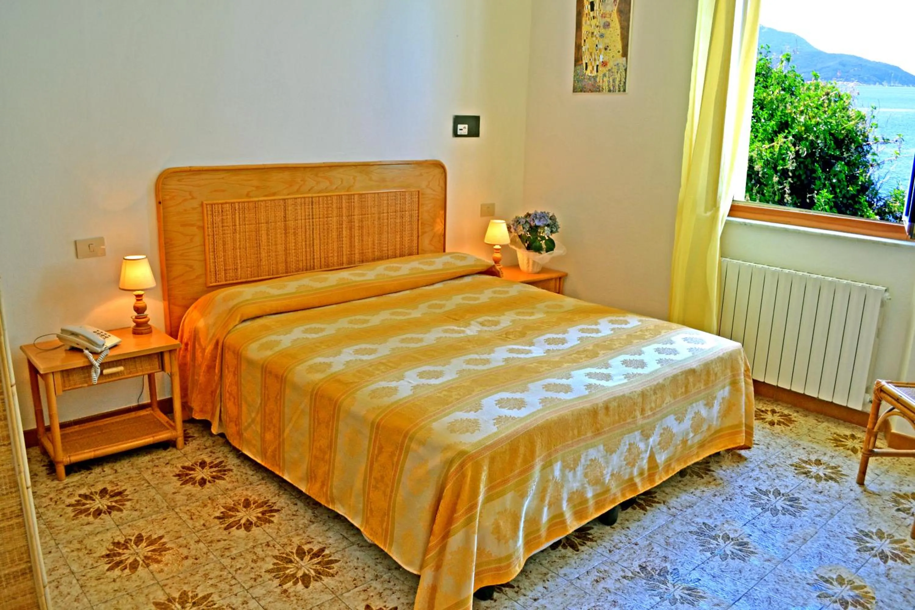 Bed in Hotel Scoglio Bianco