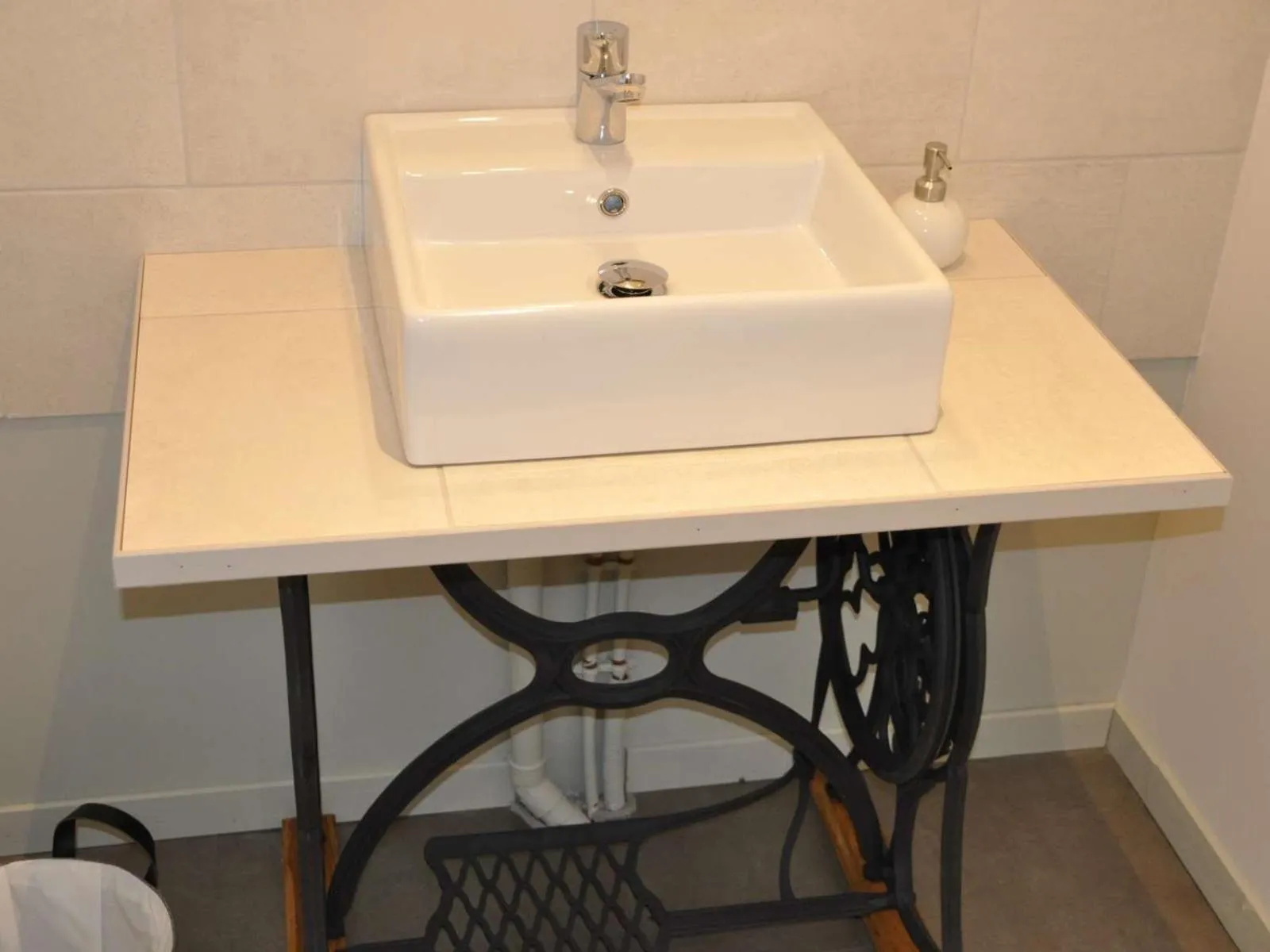 Bathroom in Le Nid de Val'Ry