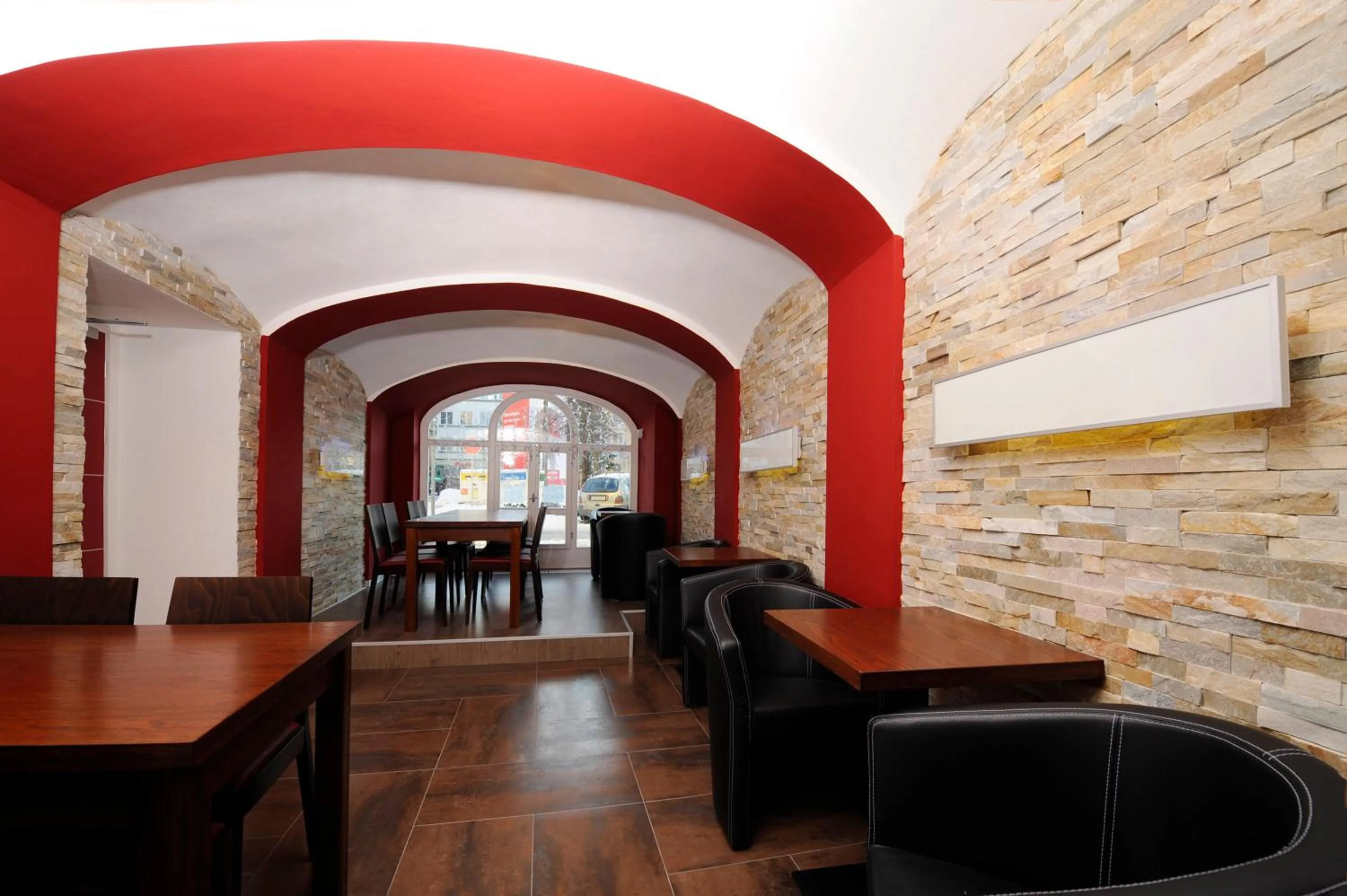 Restaurant/places to eat in Caramell