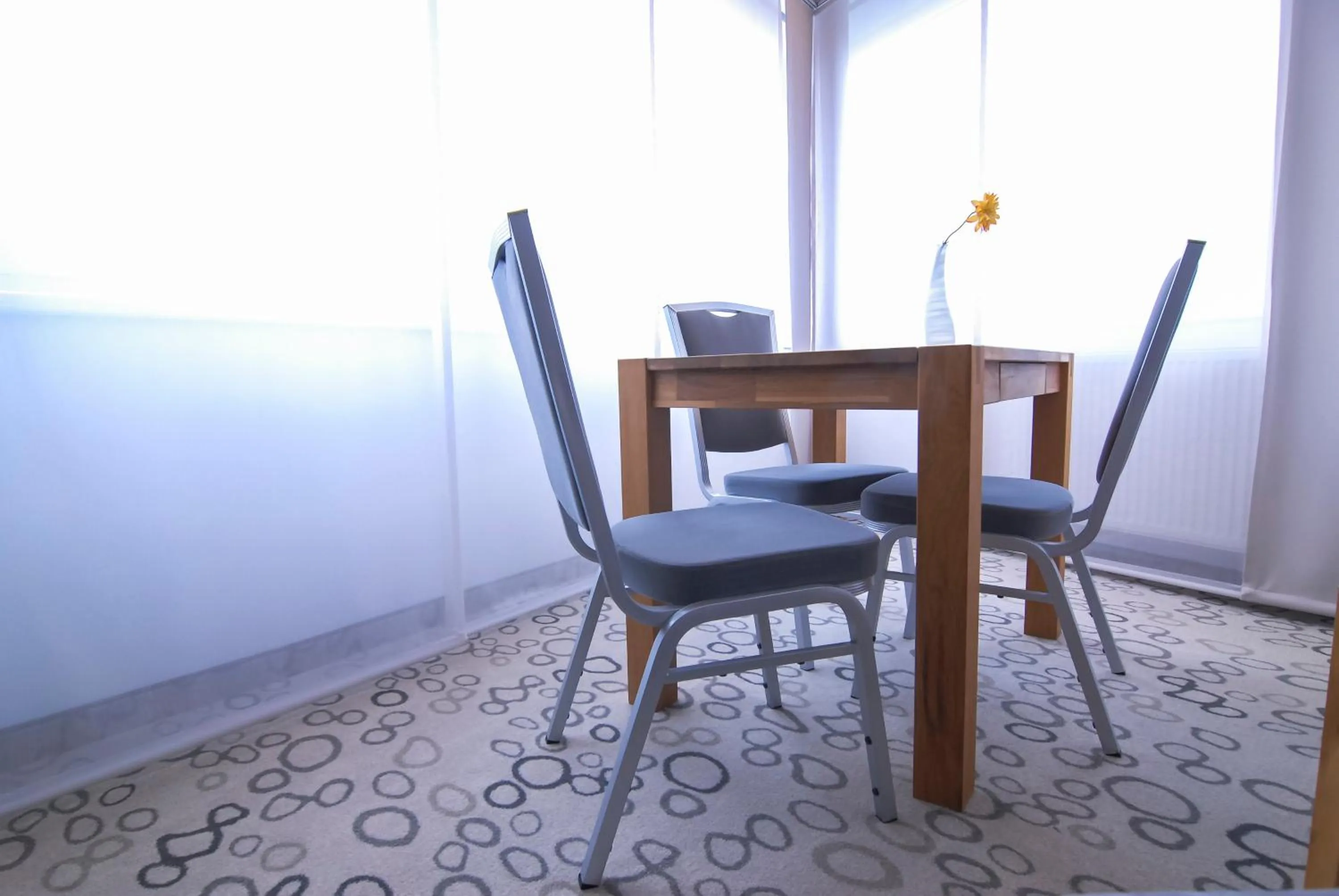 Photo of the whole room in Petul Apart Hotel Am Ruhrbogen