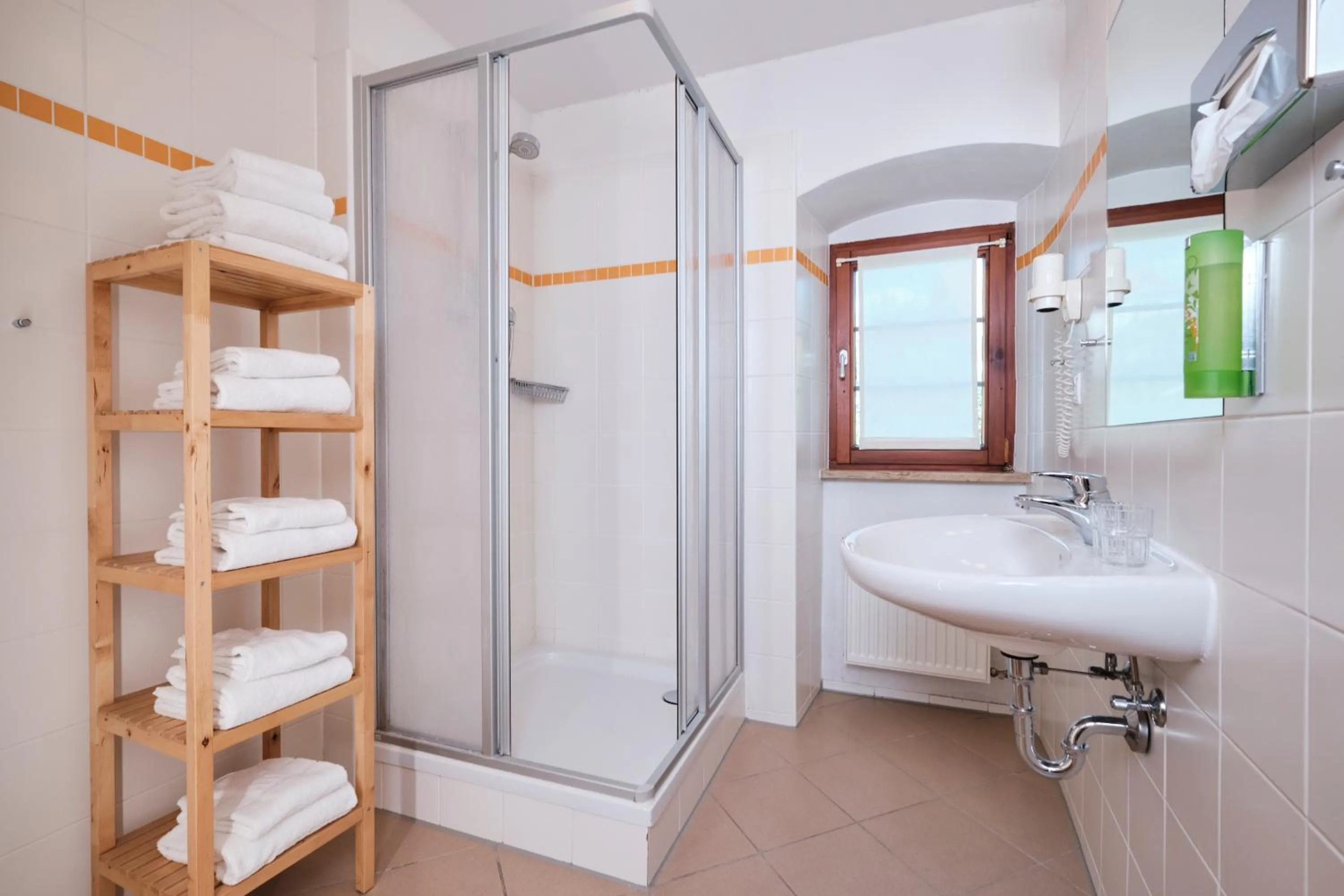 Shower in JUFA Hotel Meersburg am Bodensee