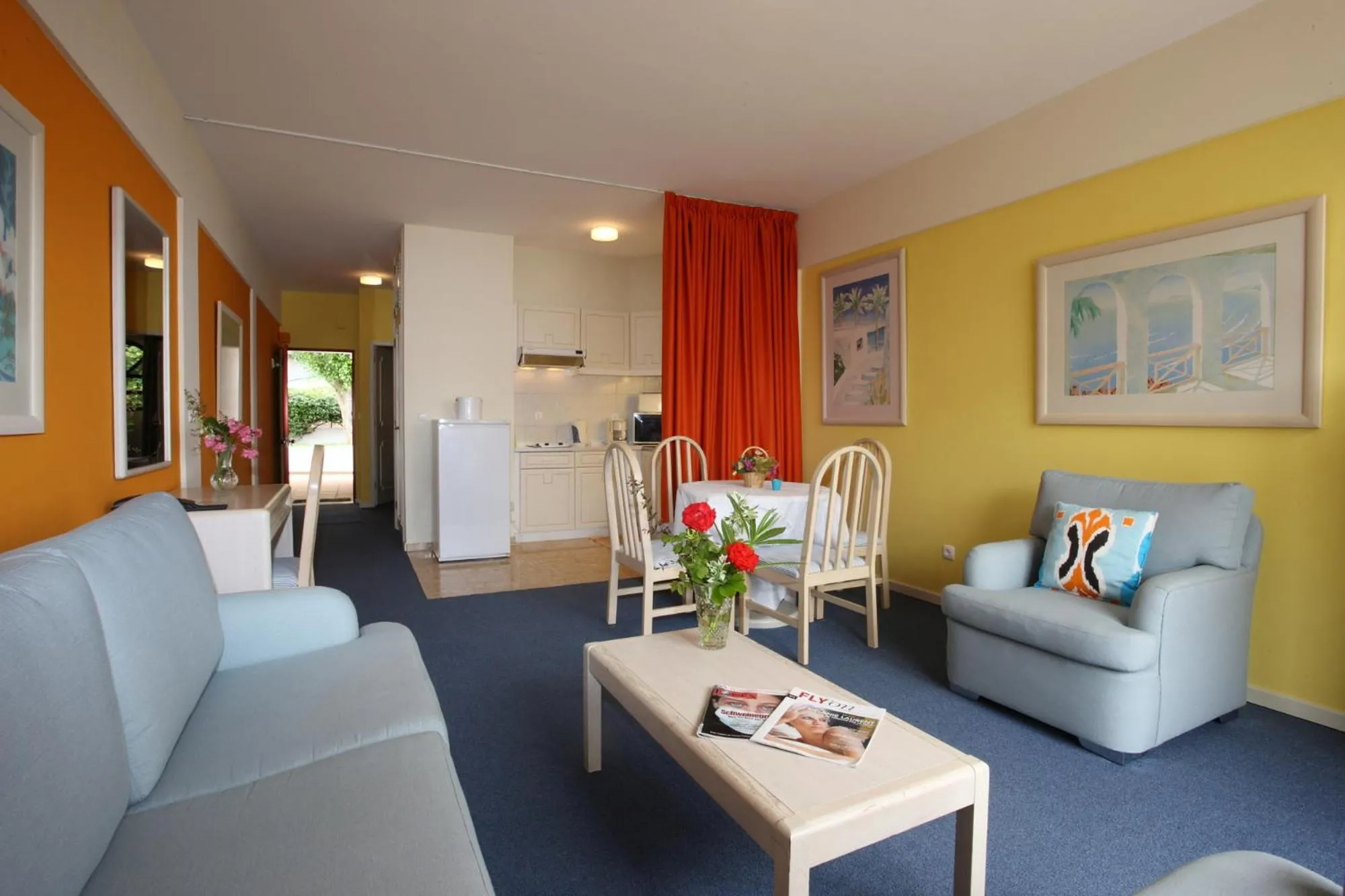 Living room in Canico Bay Apartments