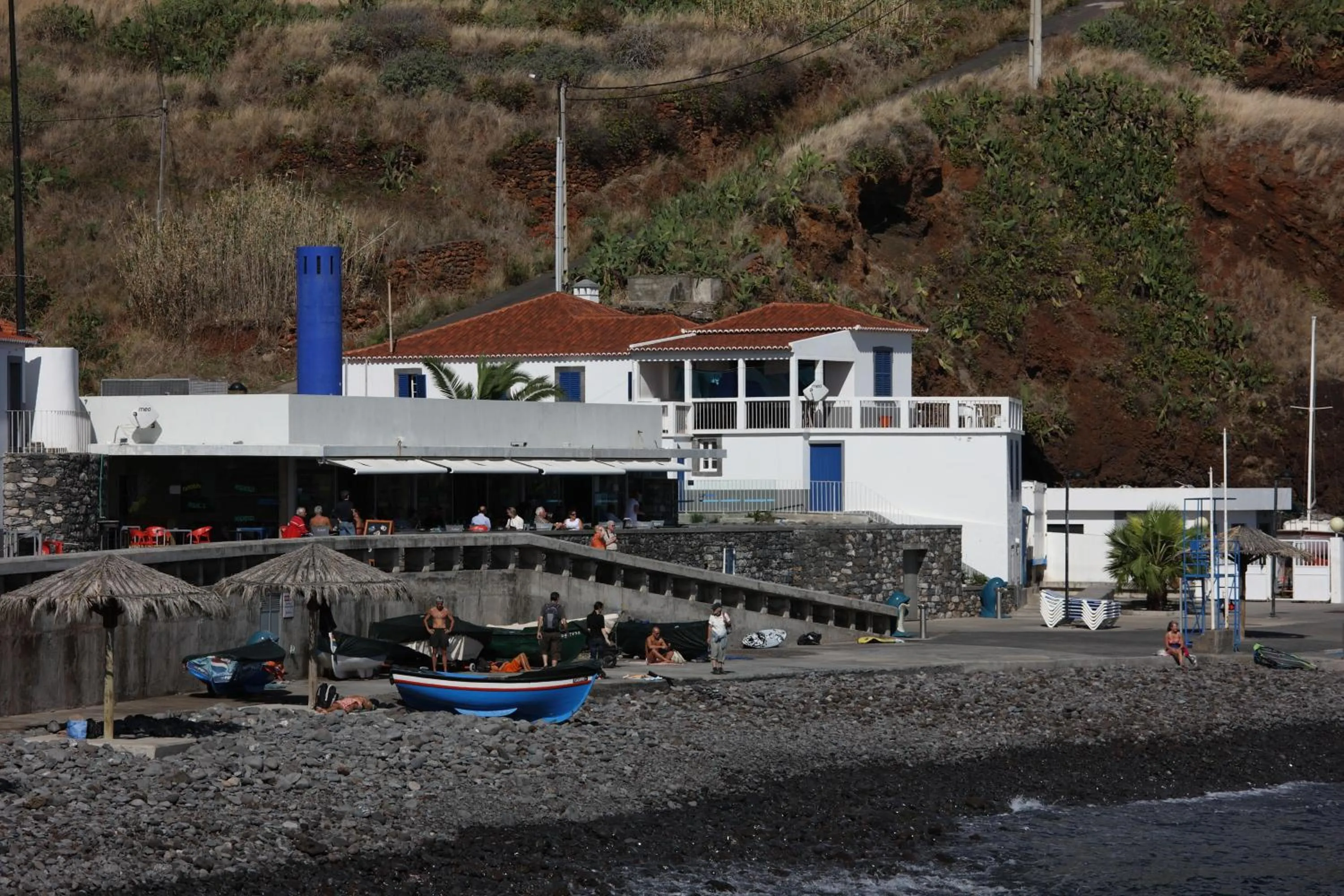 Area and facilities in Canico Bay Apartments