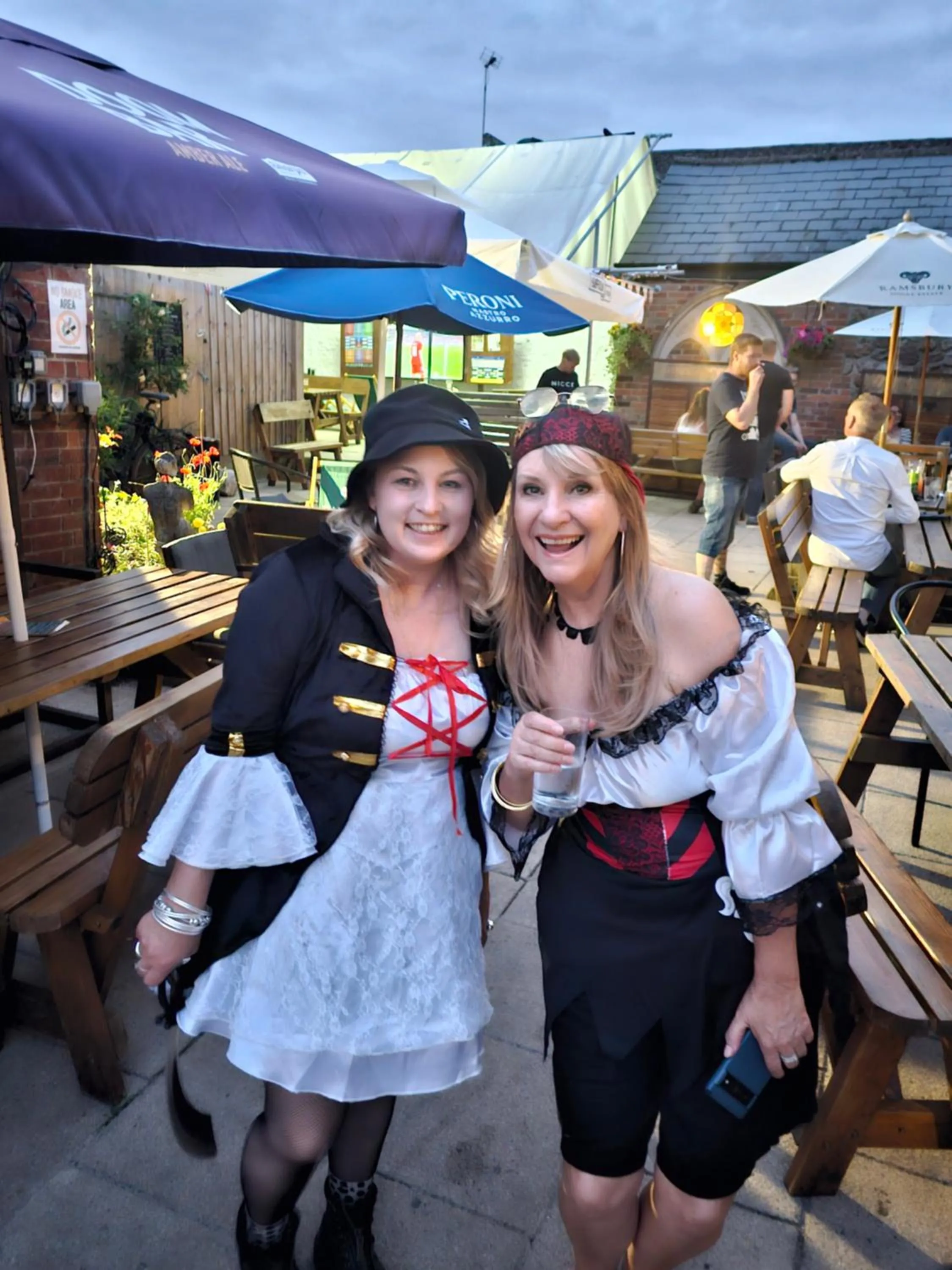 Property building in The Crown Aldbourne