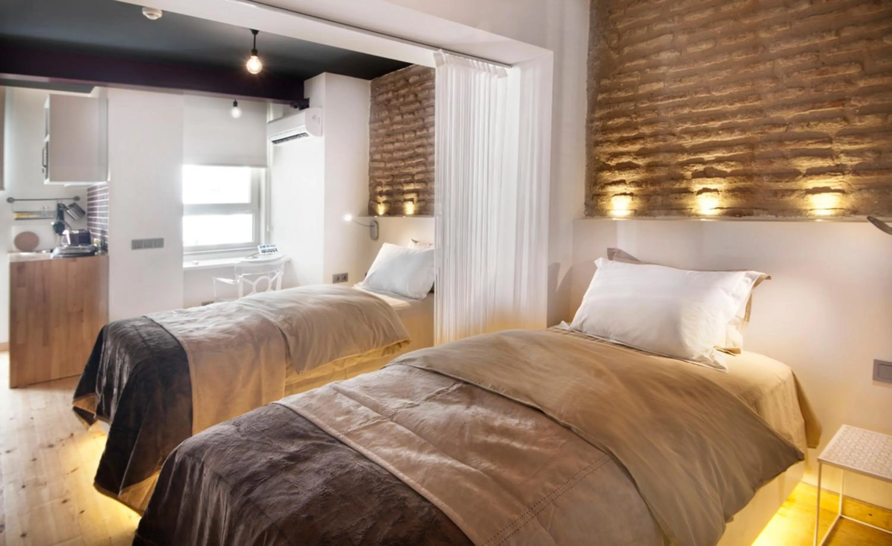 Bed in Nuru Ziya Residences