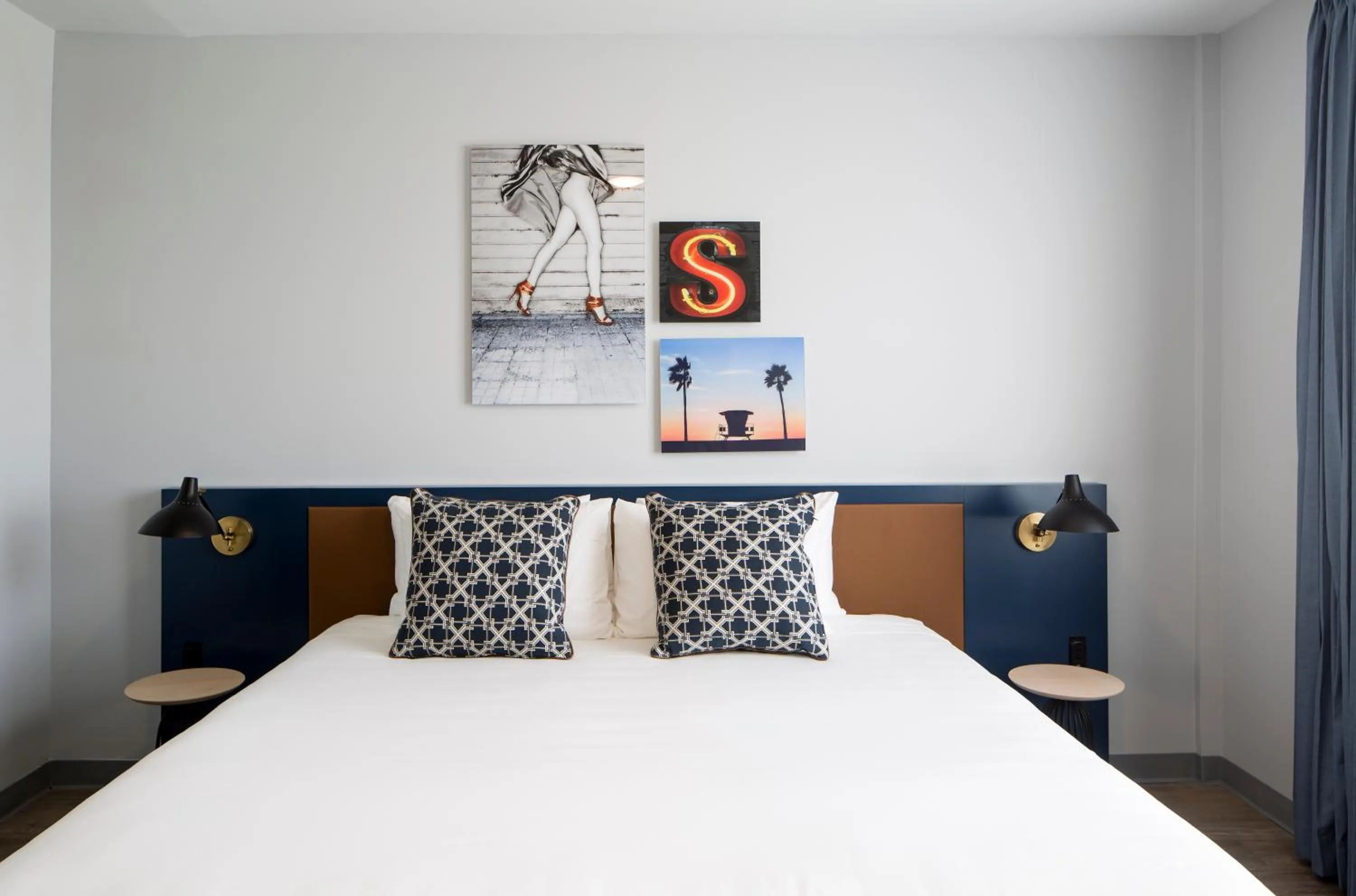 Bed in Generator Miami