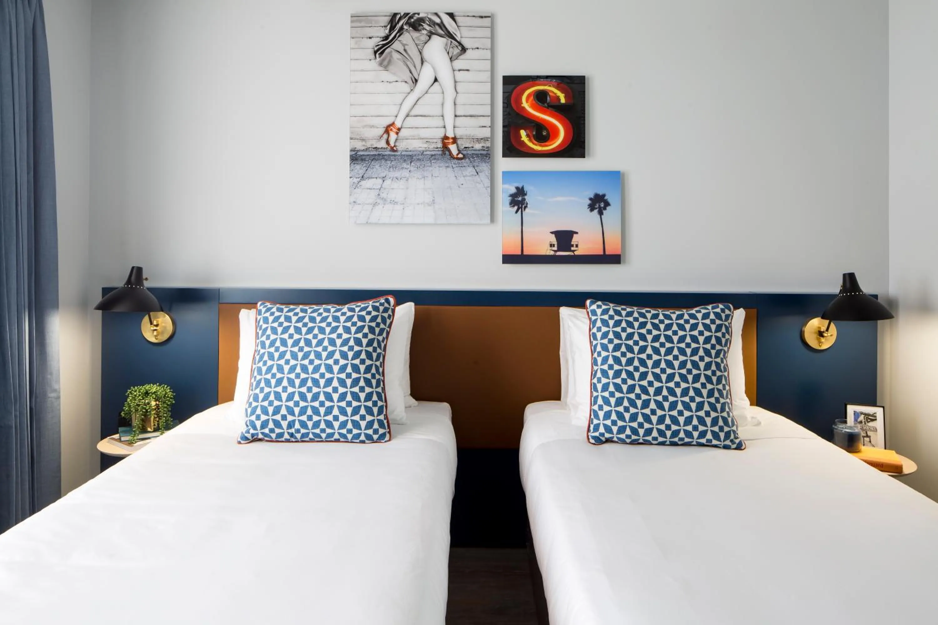 Bed in Generator Miami