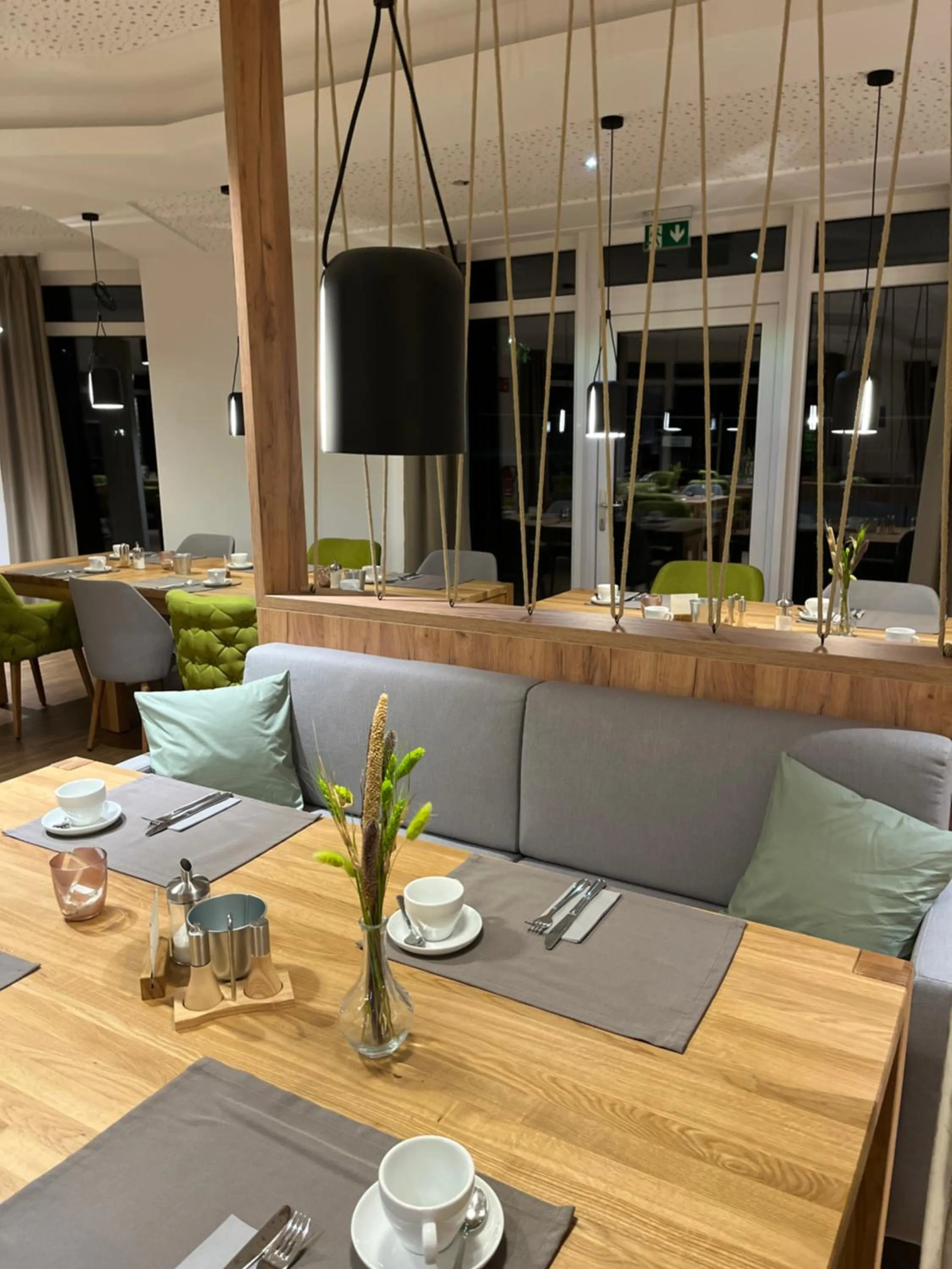 Restaurant/places to eat in Hotel Knotenpunkt