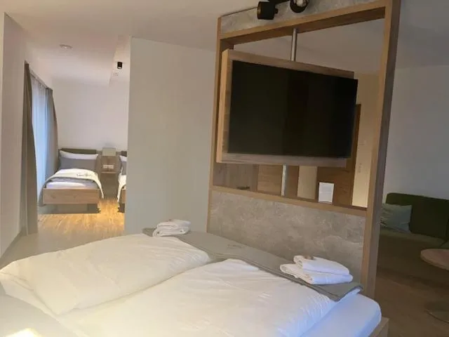 Photo of the whole room in Hotel Knotenpunkt