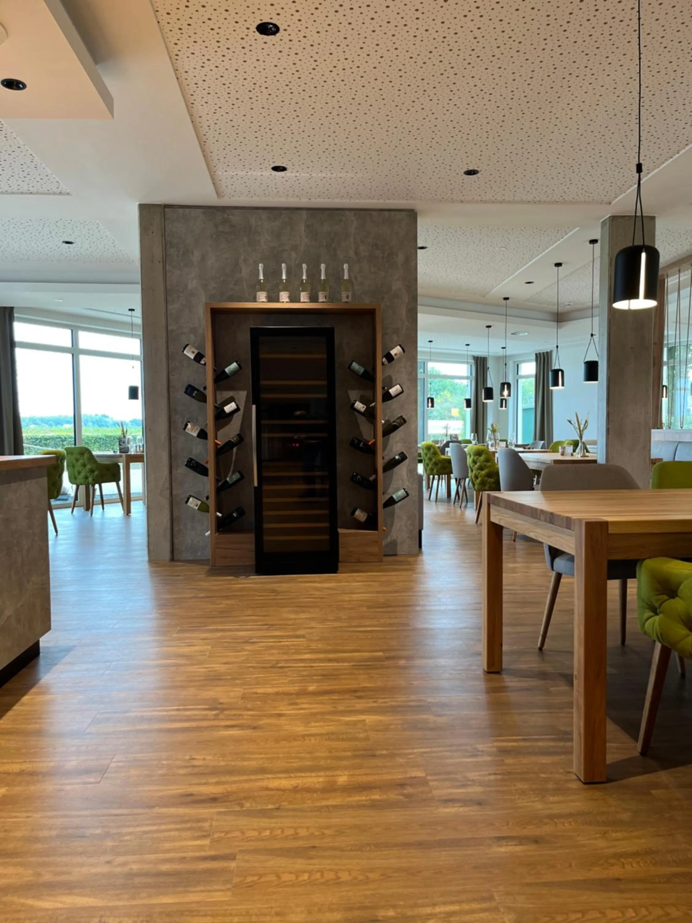 Restaurant/places to eat in Hotel Knotenpunkt