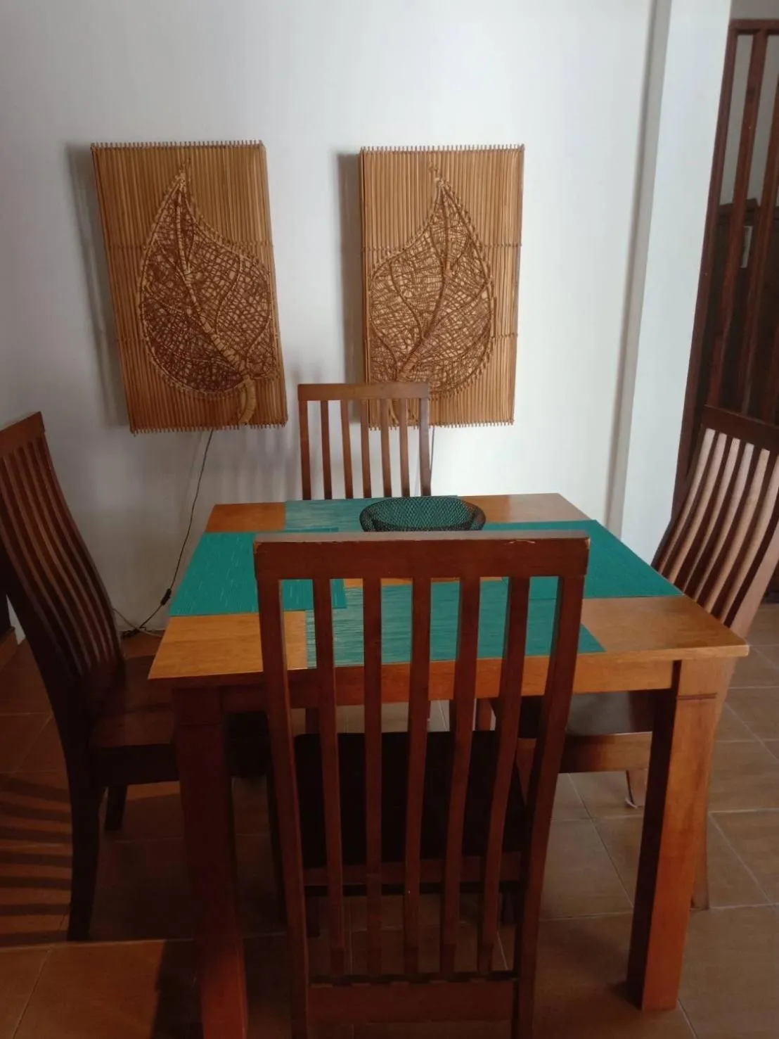 Dining area in Escape-Cabins