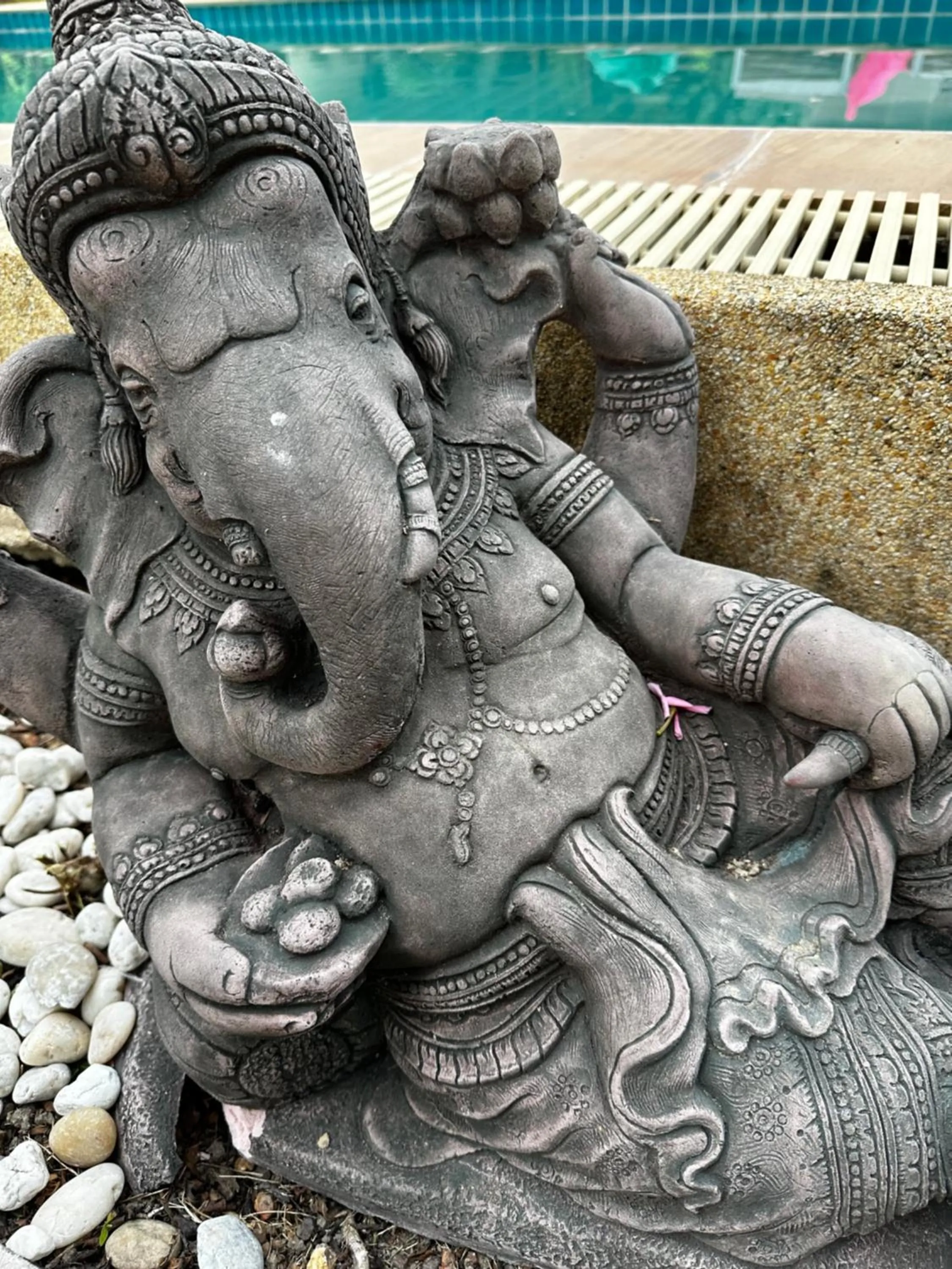 Decorative detail in Escape-Cabins