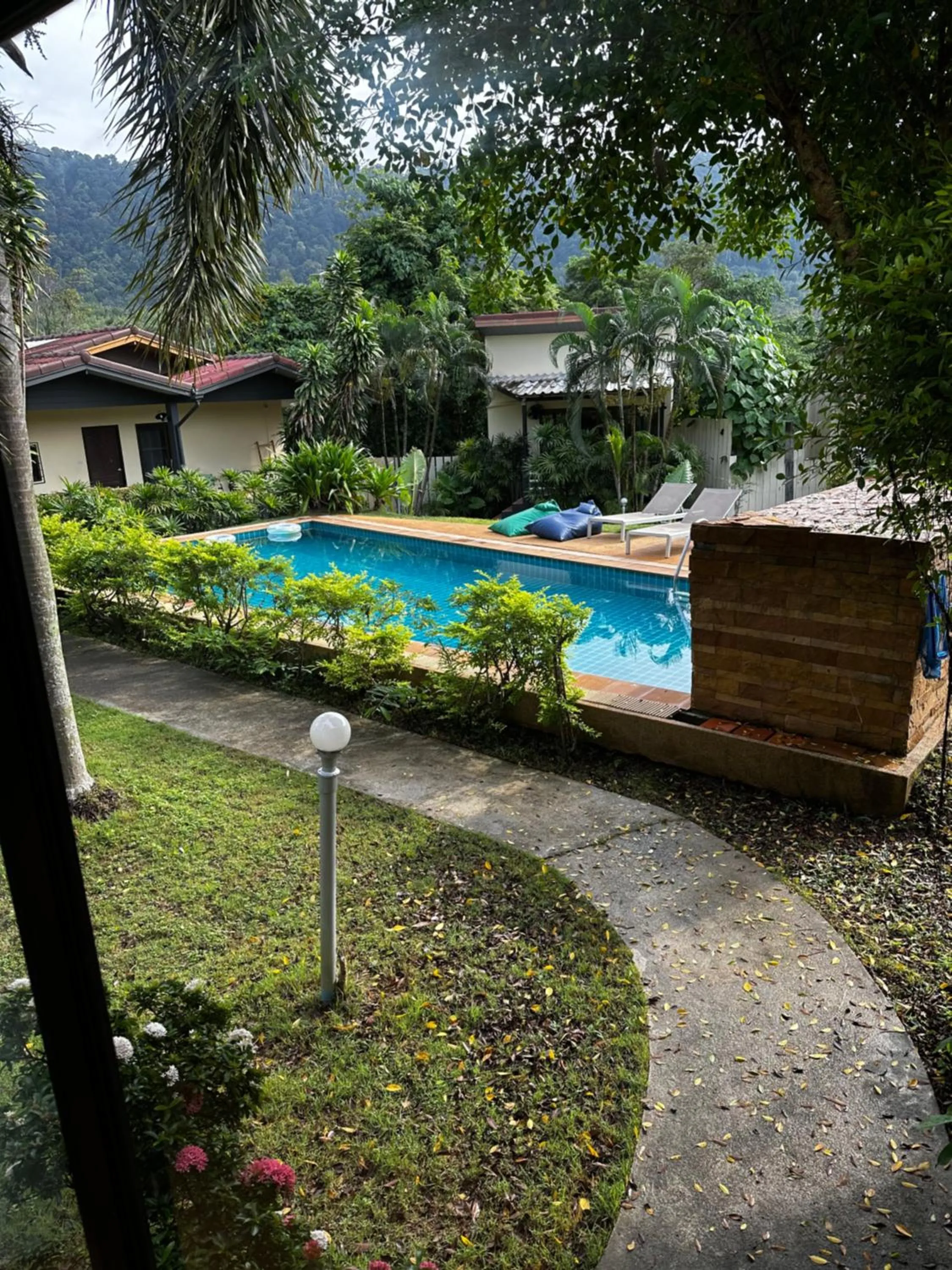 Property building in Escape-Cabins