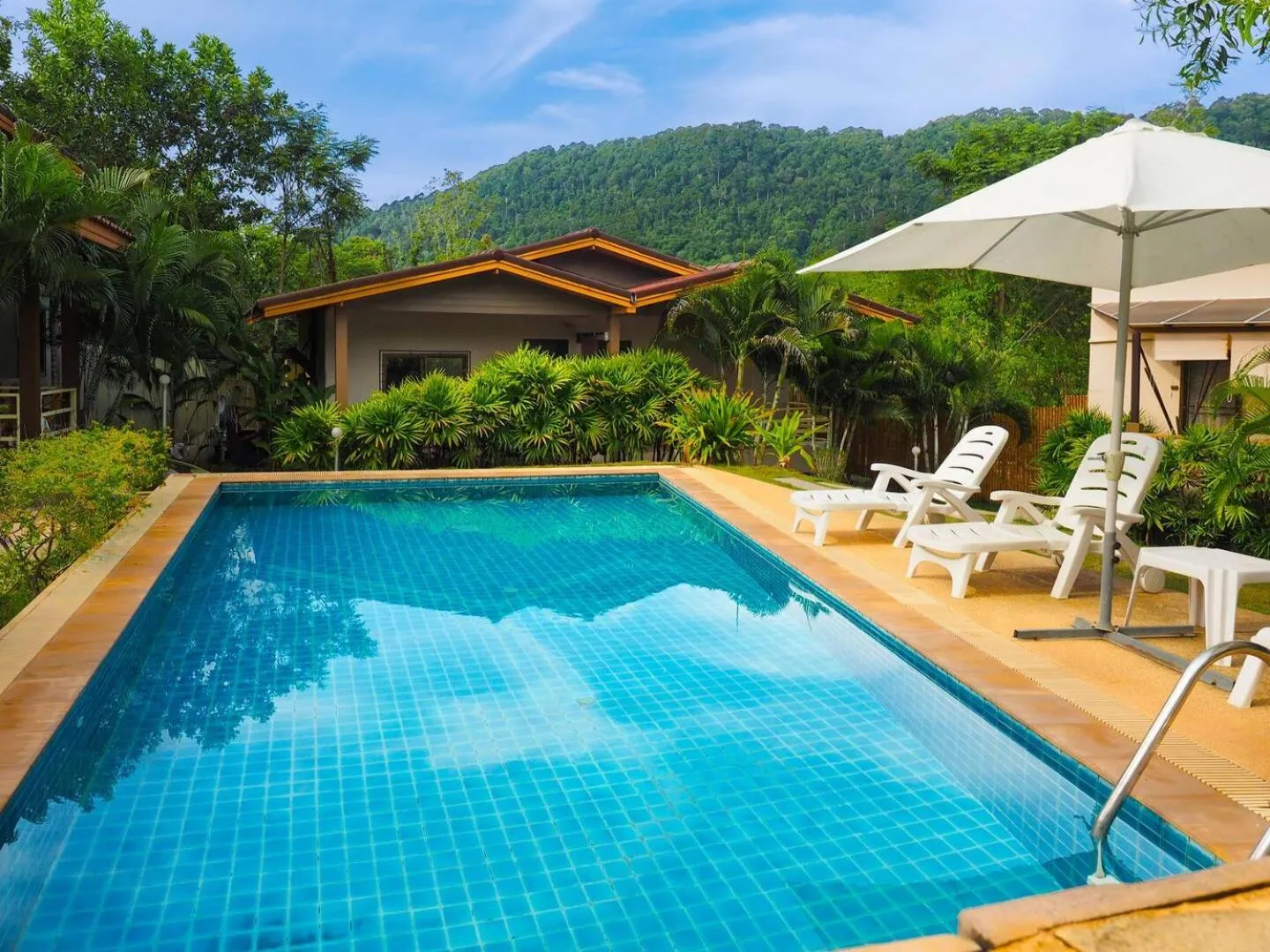 Patio in Escape-Cabins