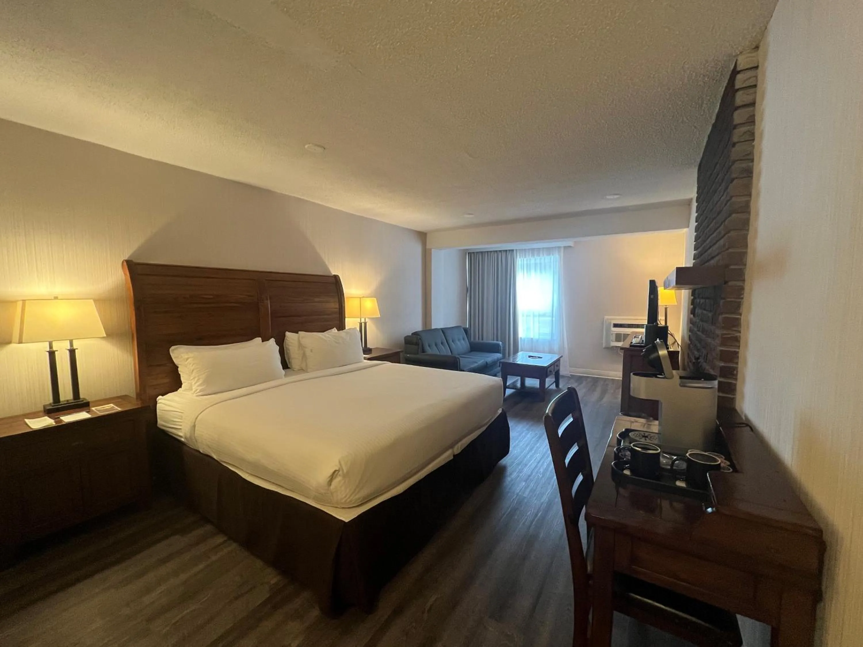 Bedroom, Bed in Hidden Valley Resort, an Ascend Collection Resort