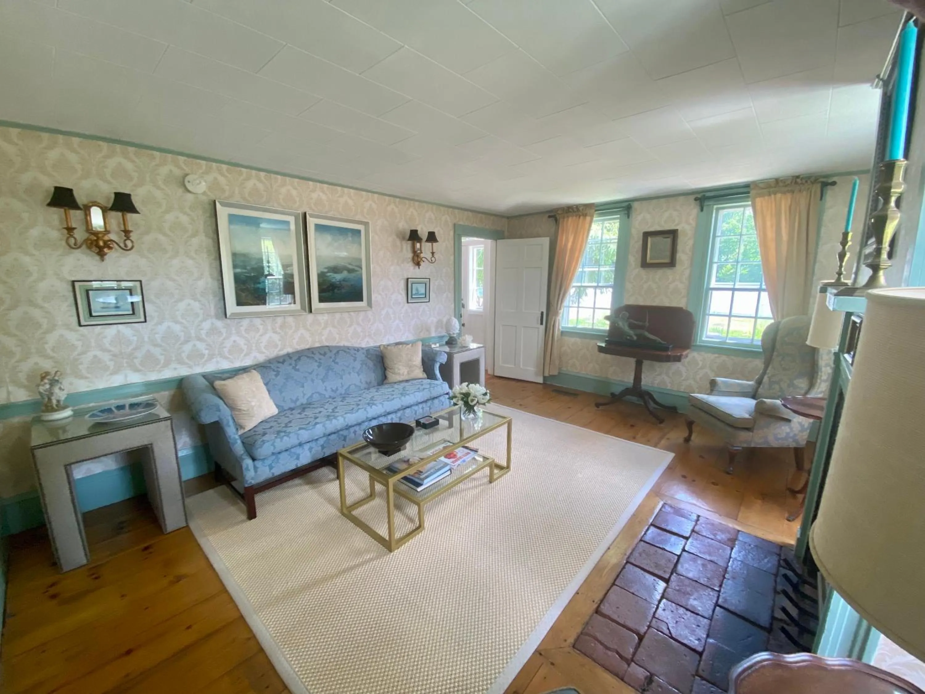 Holiday Guest House Bed & Breakfast