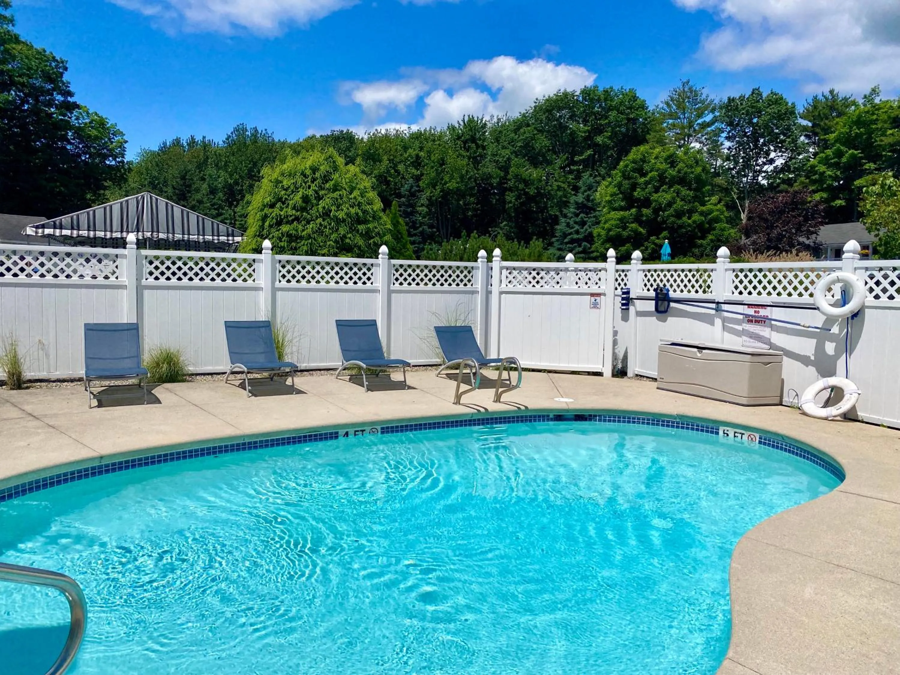 Holiday Guest House Bed & Breakfast