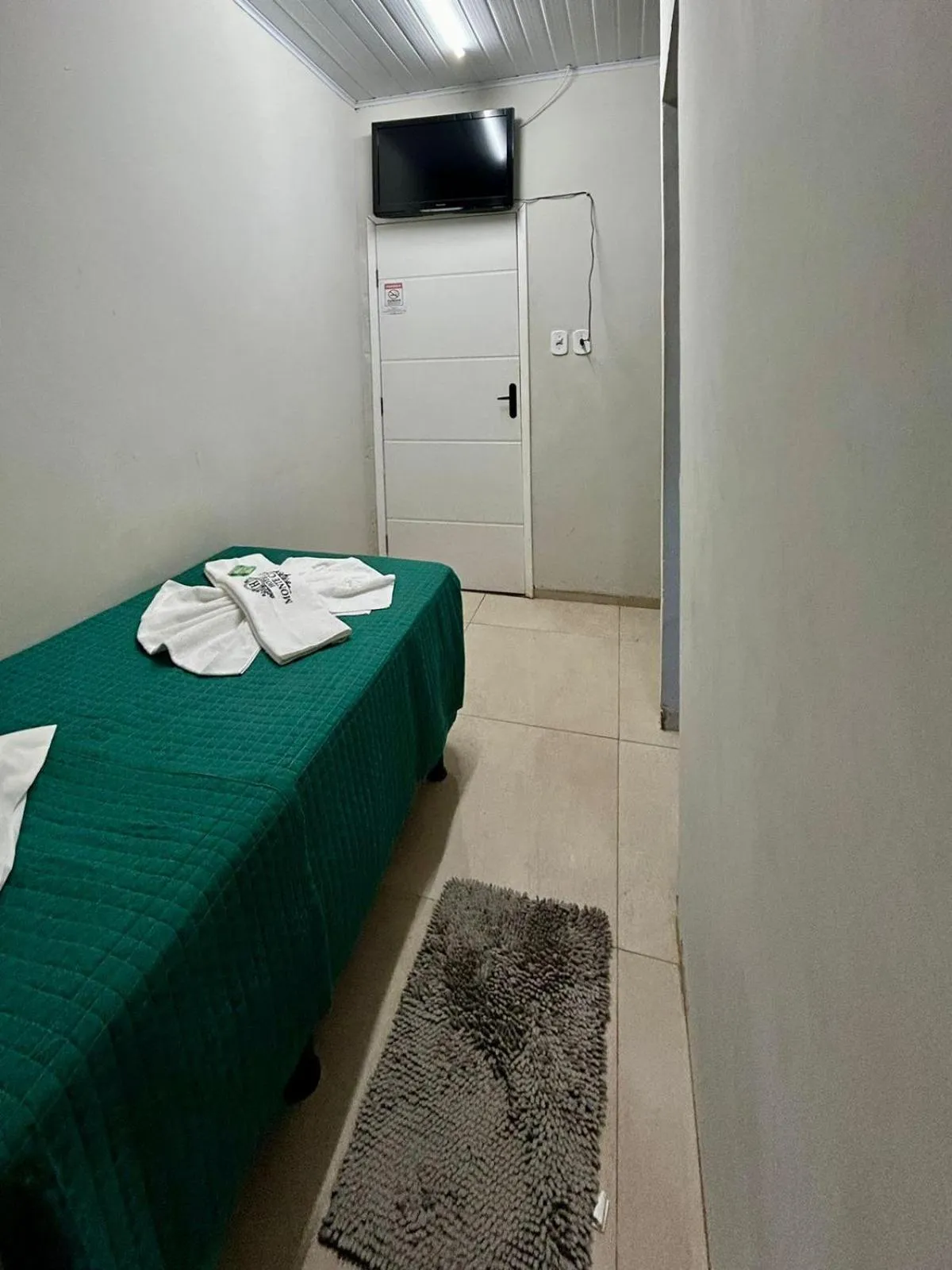 Bed in Hotel Monte Carlo