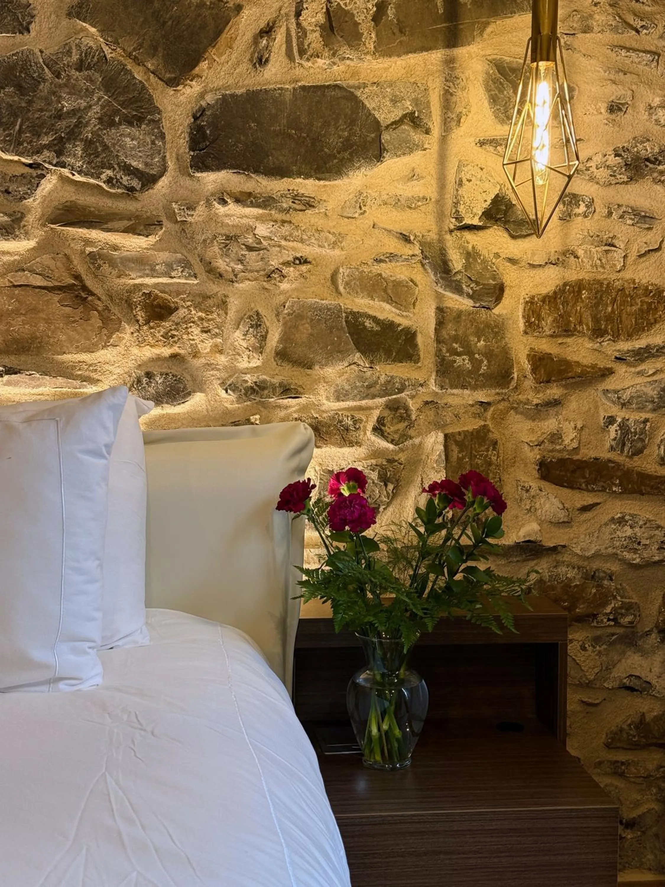 Bed in La Maison Kent - Par Aneyro