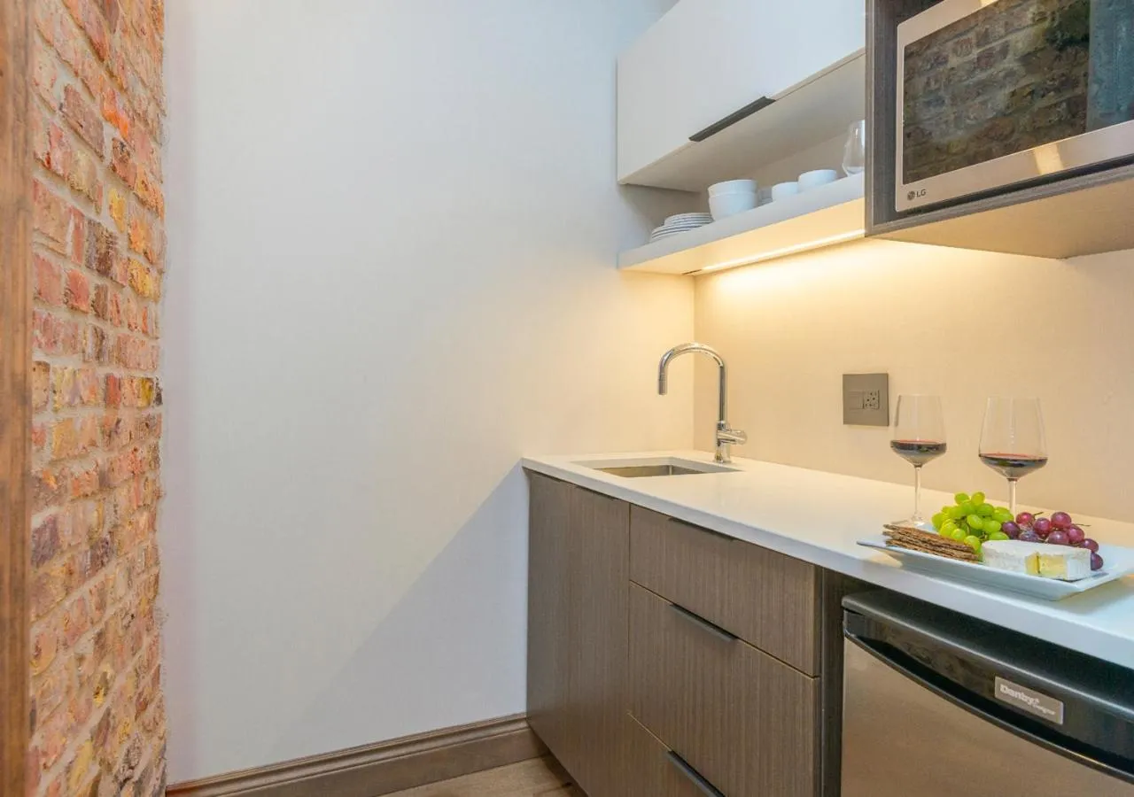 Kitchen or kitchenette in La Maison Kent - Par Aneyro