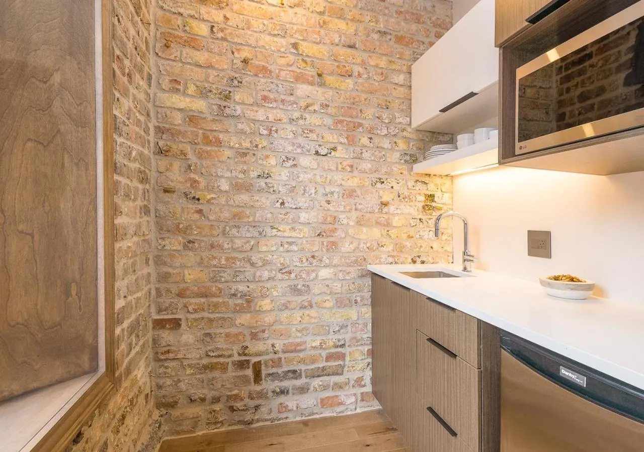 Kitchen or kitchenette in La Maison Kent - Par Aneyro