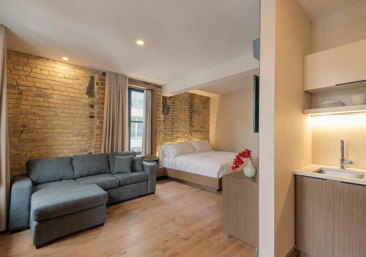 Photo of the whole room, Bed in La Maison Kent - Par Aneyro