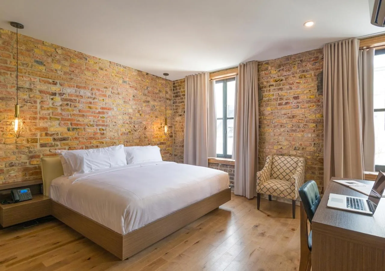 Photo of the whole room, Bed in La Maison Kent - Par Aneyro