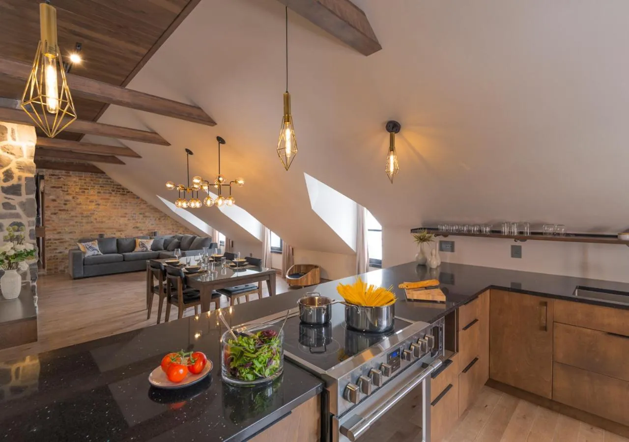 Kitchen or kitchenette in La Maison Kent - Par Aneyro