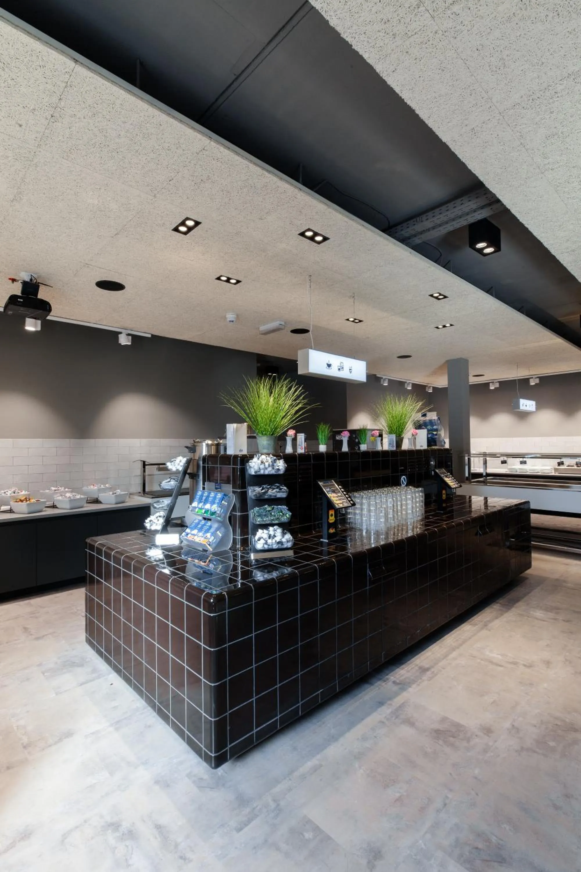 Buffet breakfast in a&o Frankfurt Ostend