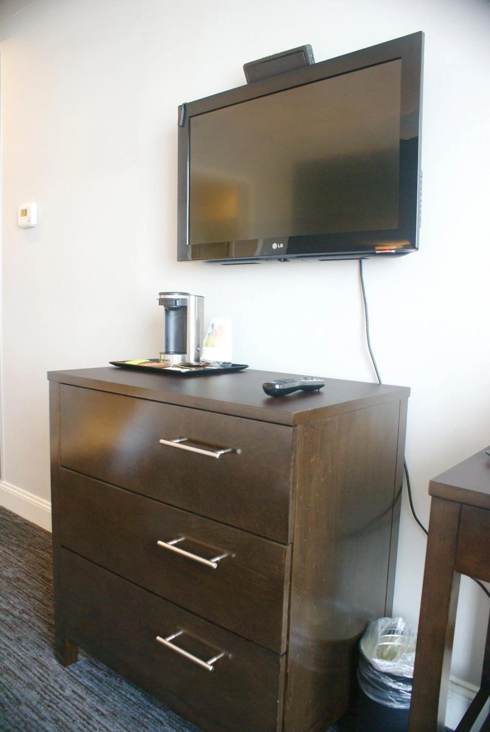 Bedroom, TV/Entertainment Center in Wyndham Garden Long Island City