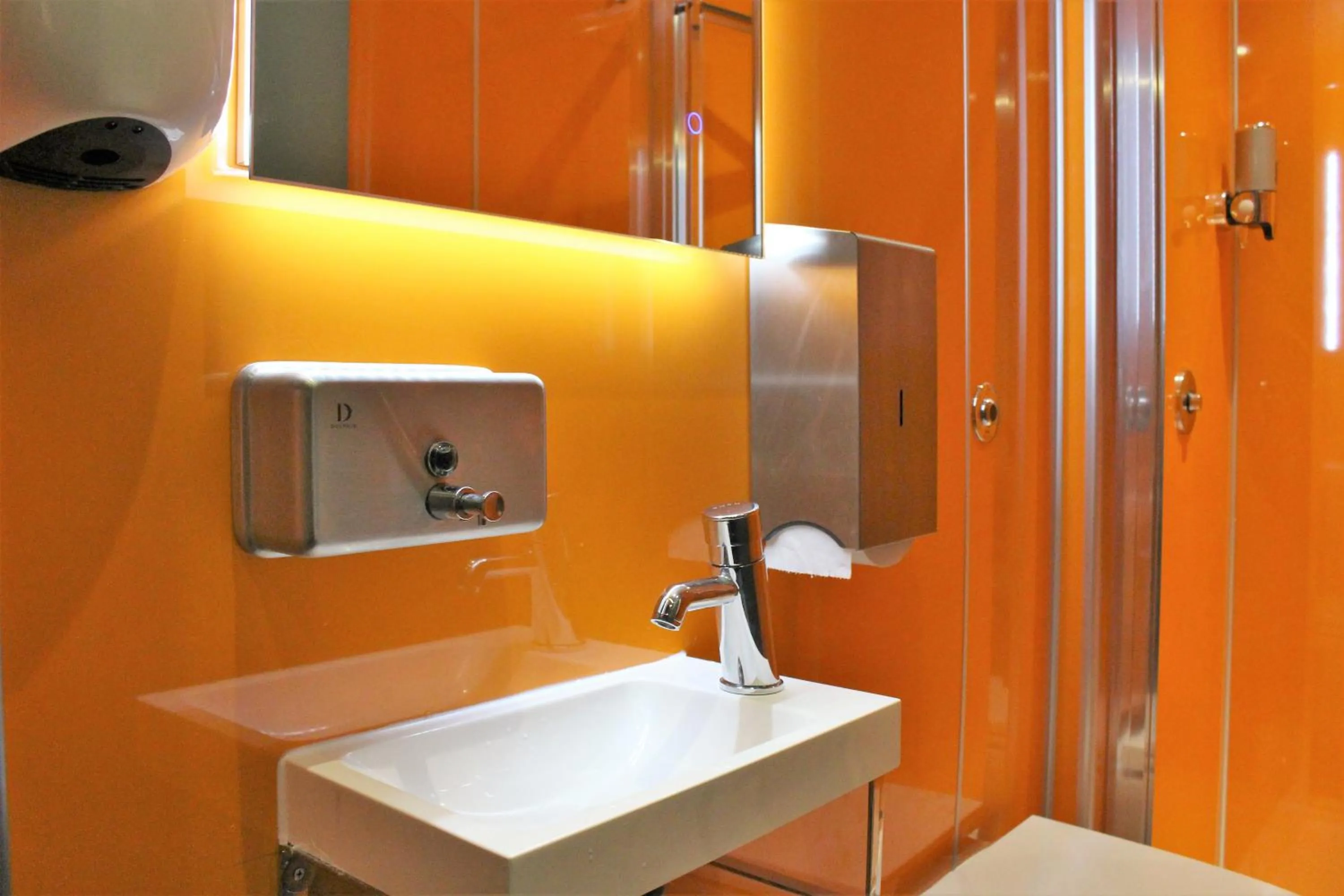 Bathroom in Kick Ass Grassmarket (18+)