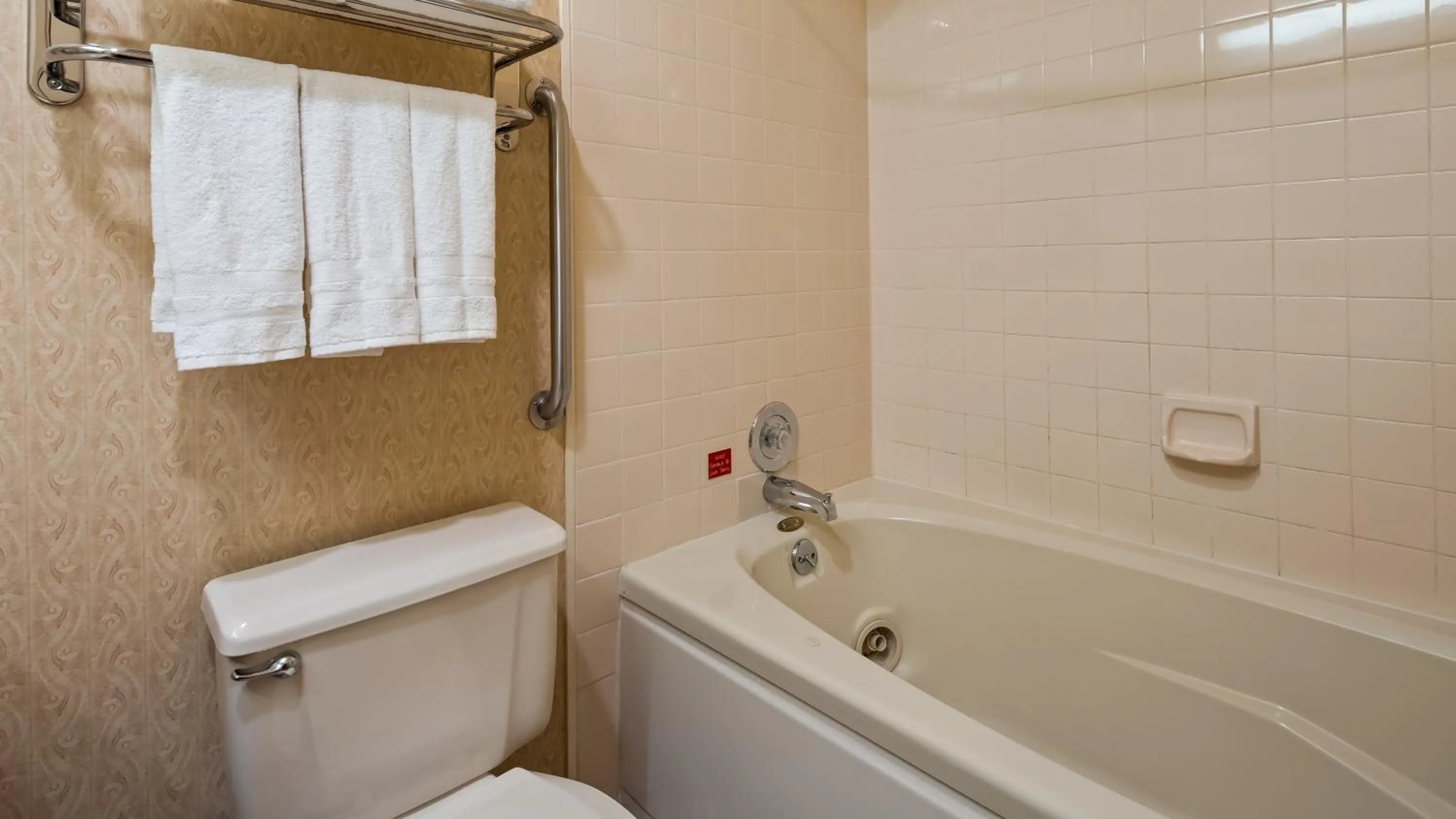 Bathroom in Best Western Inn & Suites