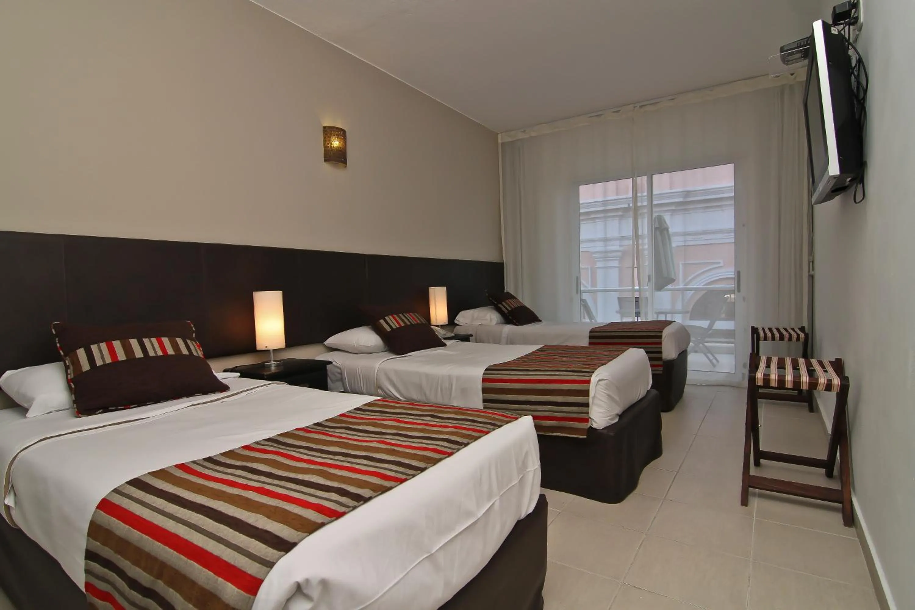 Bedroom, Bed in De la Plaza Hotel