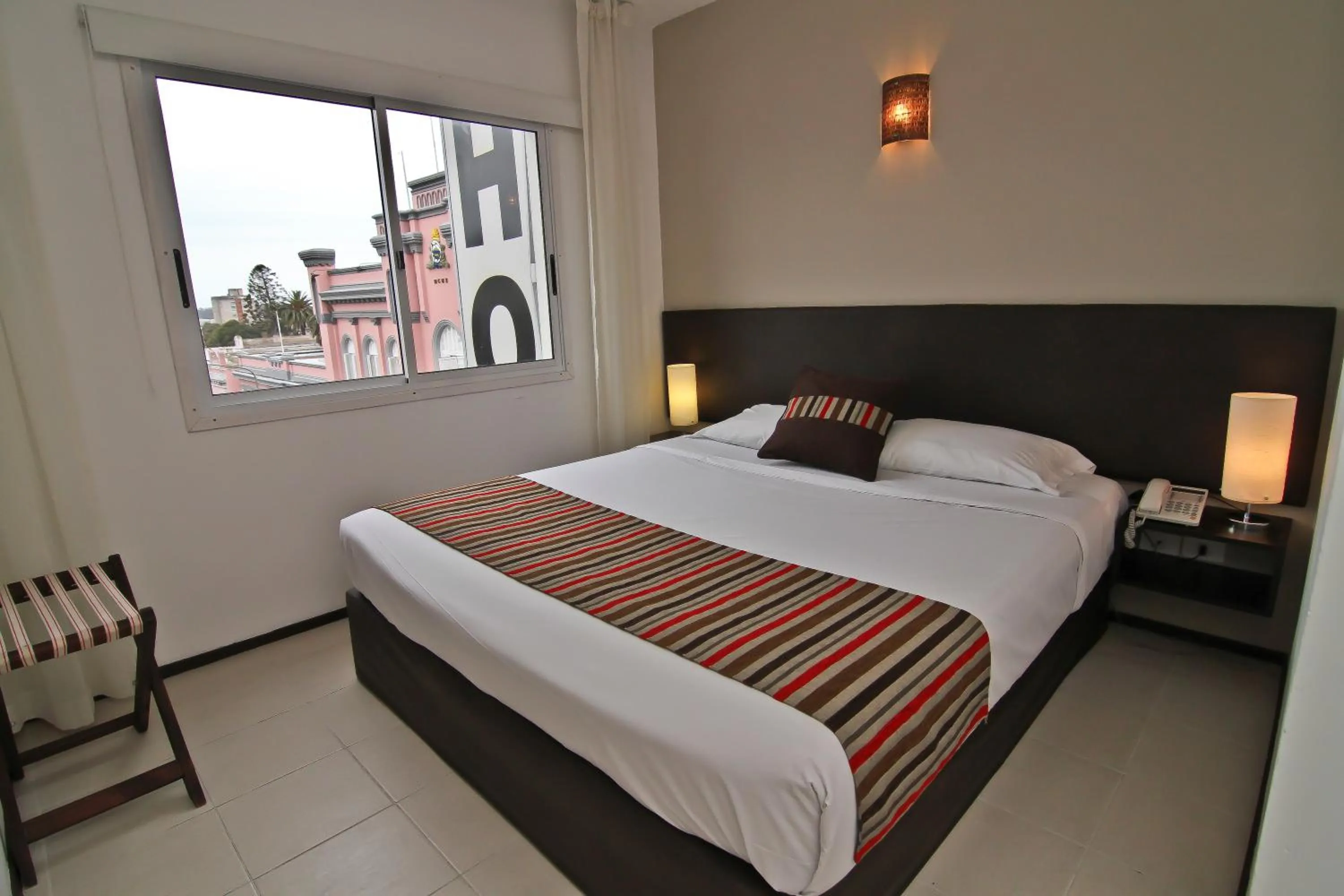 Bedroom, Bed in De la Plaza Hotel