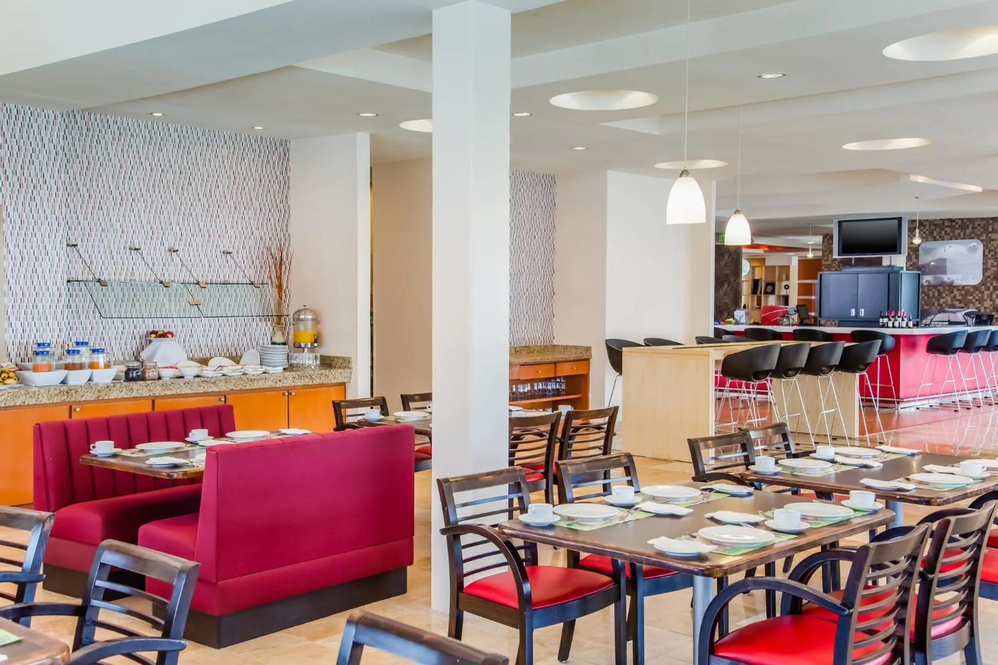 Restaurant/places to eat in Fiesta Inn Monterrey Fundidora