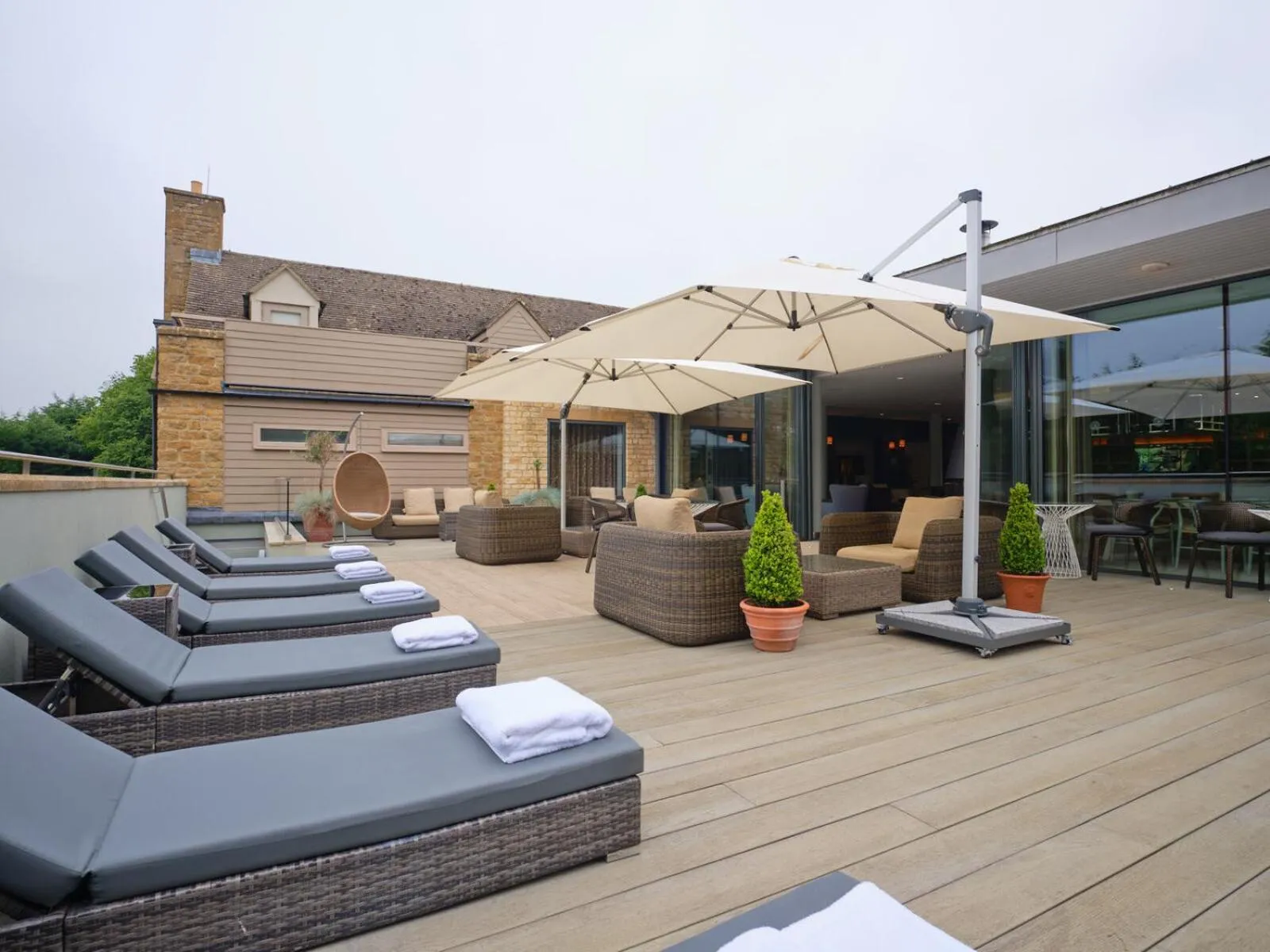 Balcony/Terrace in Dormy House Hotel