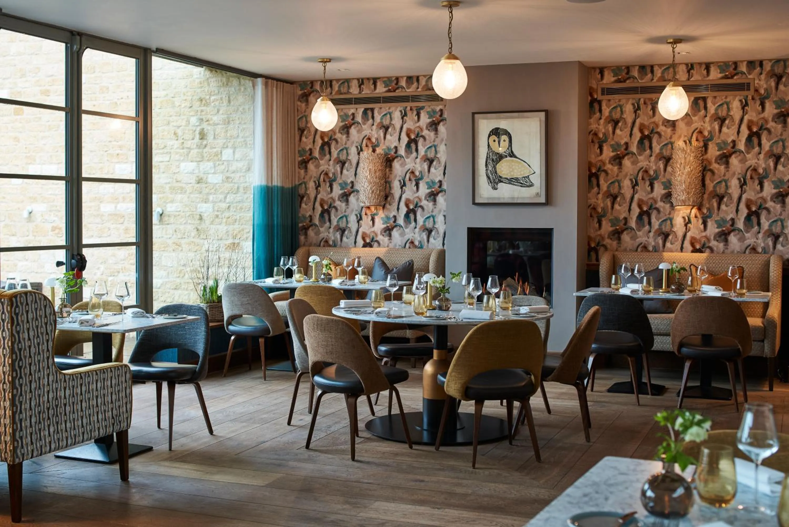 Restaurant/places to eat in Dormy House Hotel