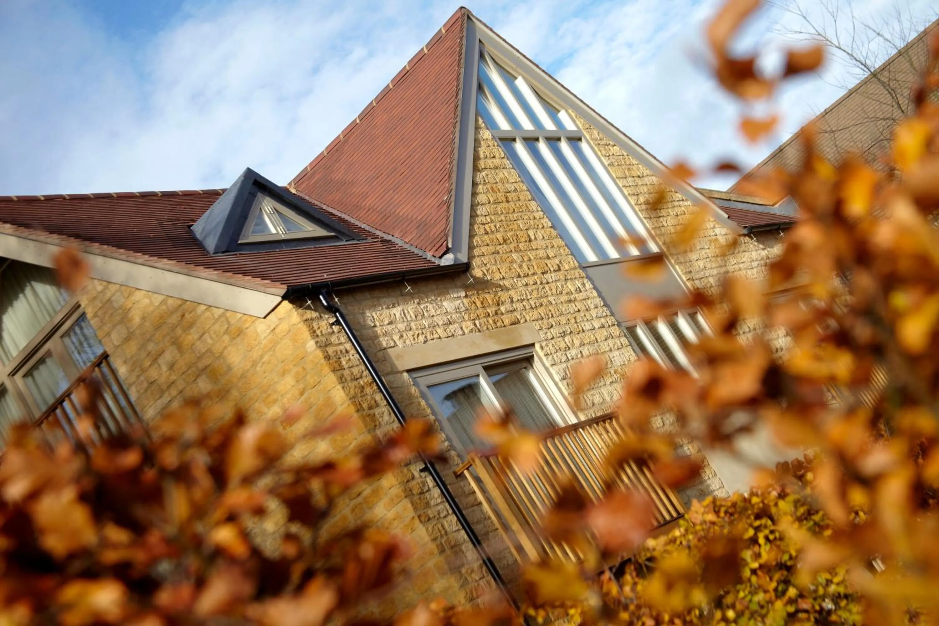 Facade/entrance in Dormy House Hotel