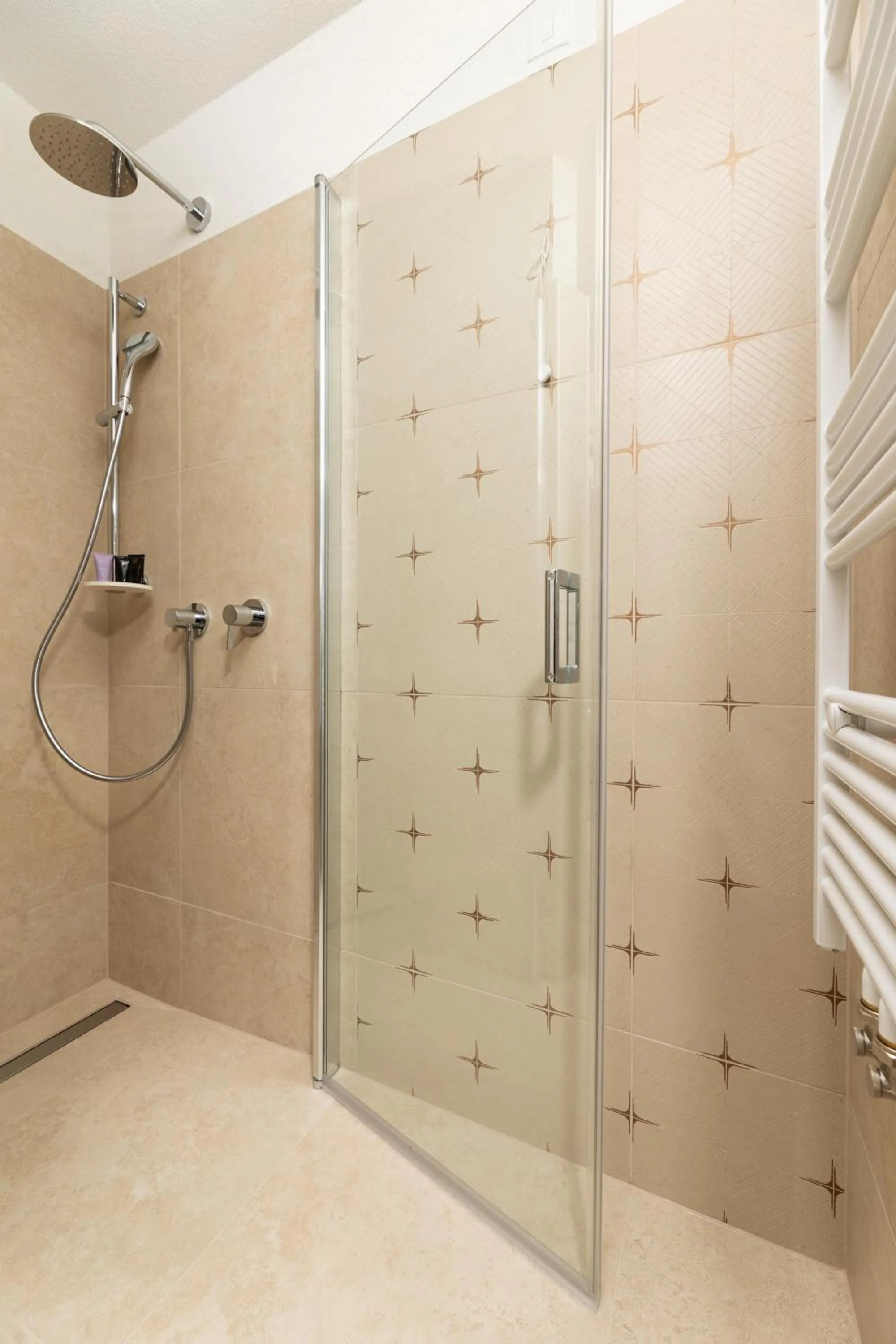 Bathroom in Hotel Marina