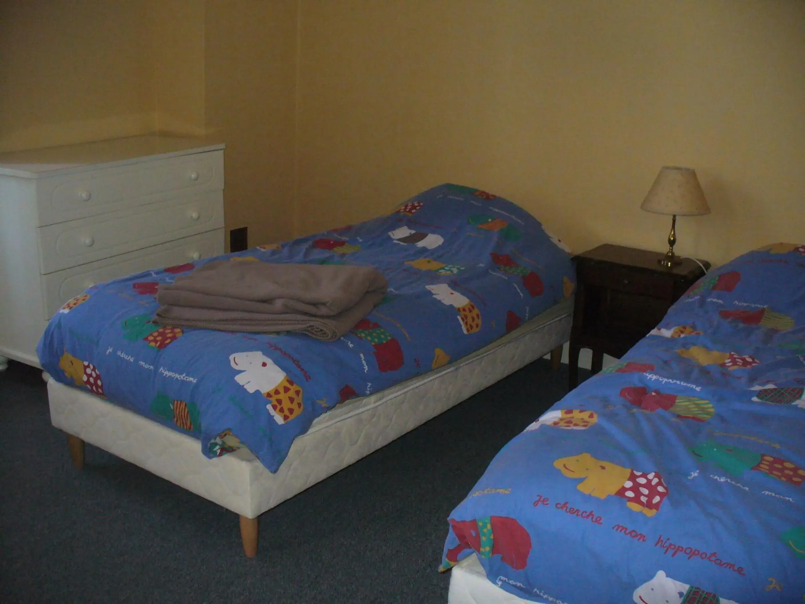 Family Suite (4 Adults + 1 Child) in Maison d'Hôtes Villa Brindille Family Suite (4 Adults + 1 Child) in Maison d'Hôtes Villa Brindille