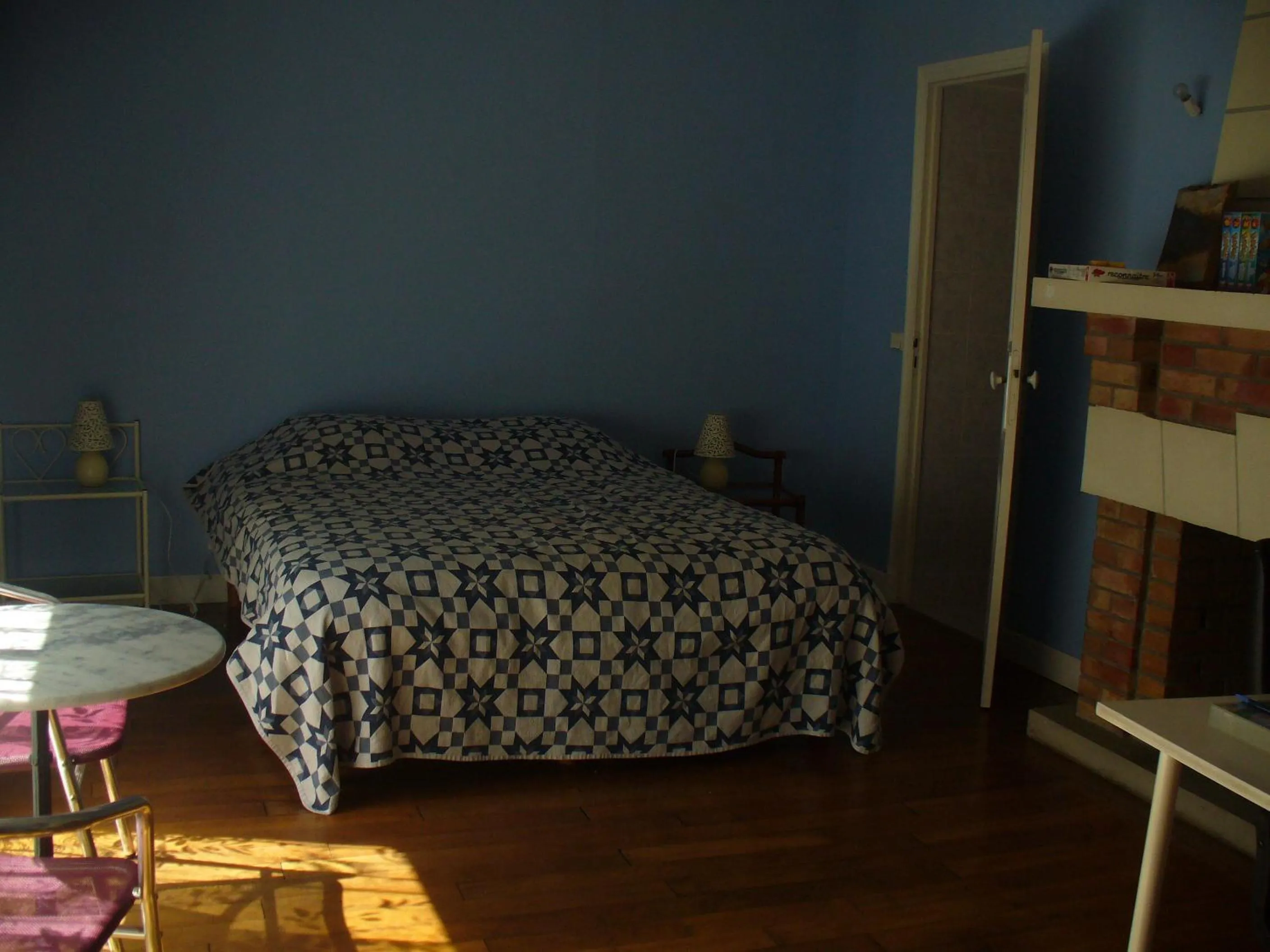 Double Room (2 Adults + 1 Child ) in Maison d'Hôtes Villa Brindille
