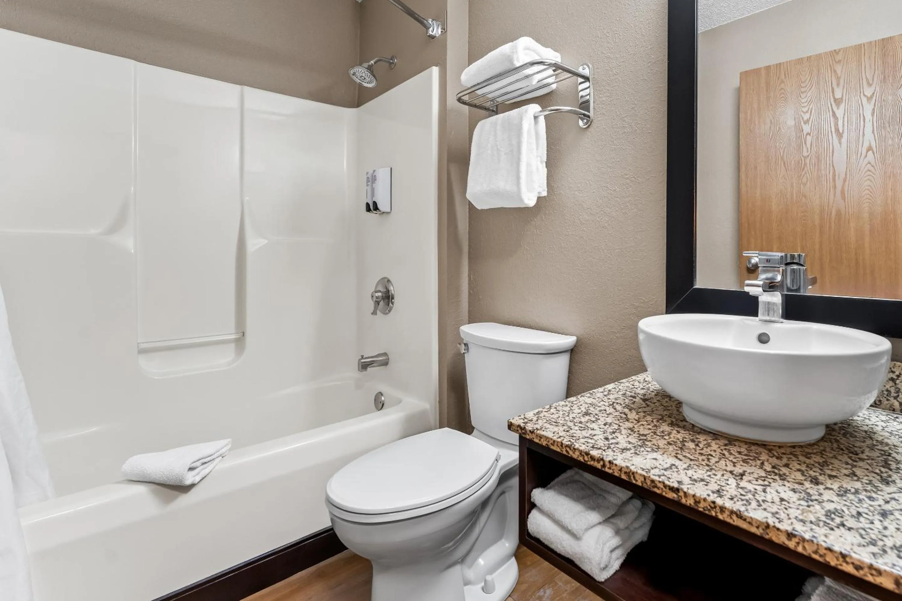 Bathroom in Red Roof Inn PLUS+ & Suites Malone