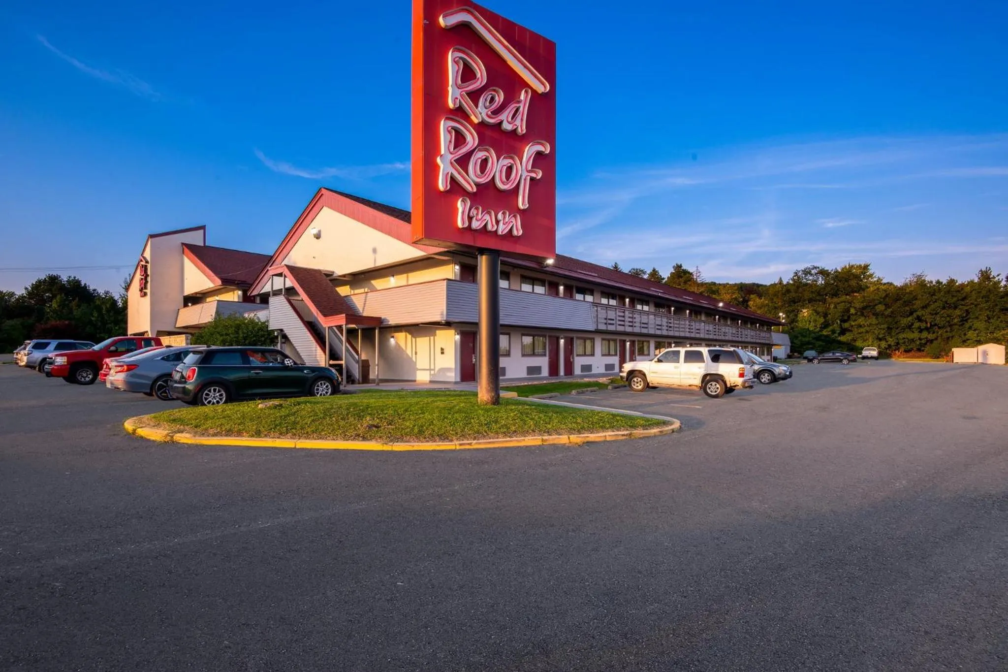 Property building in Red Roof Inn Binghamton - Johnson City