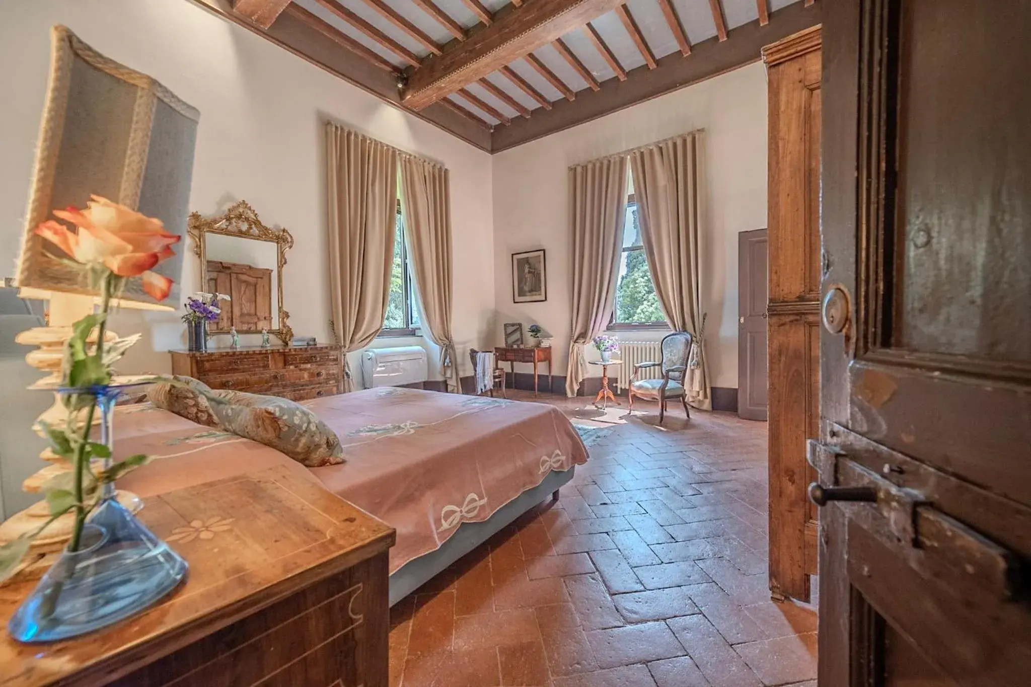 Deluxe Room in Tenuta di Poggio Cavallo Deluxe Room in Tenuta di Poggio Cavallo