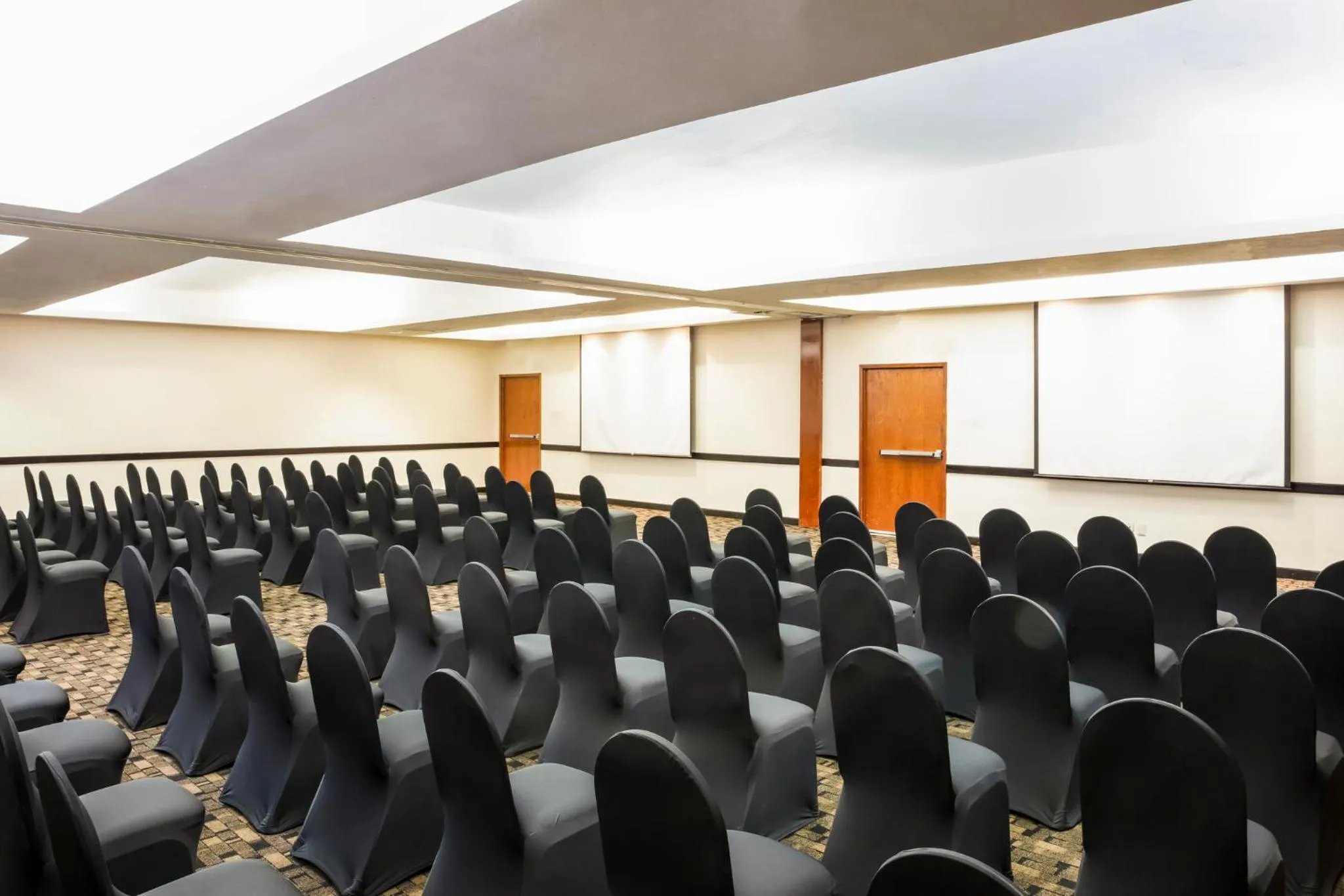 Business facilities in Fiesta Inn Express San Luis Potosí Oriente