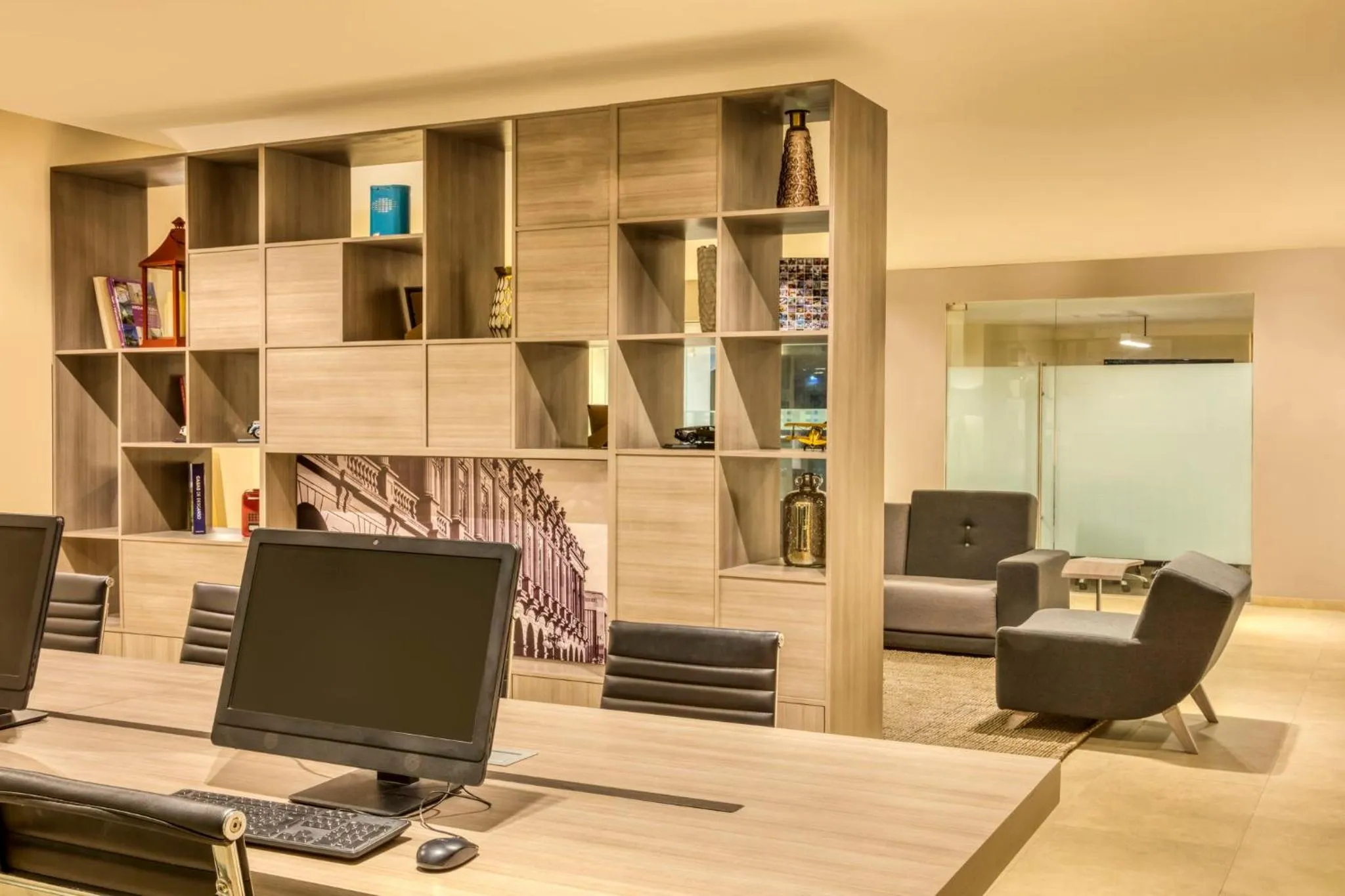 Lobby or reception in Fiesta Inn Express San Luis Potosí Oriente