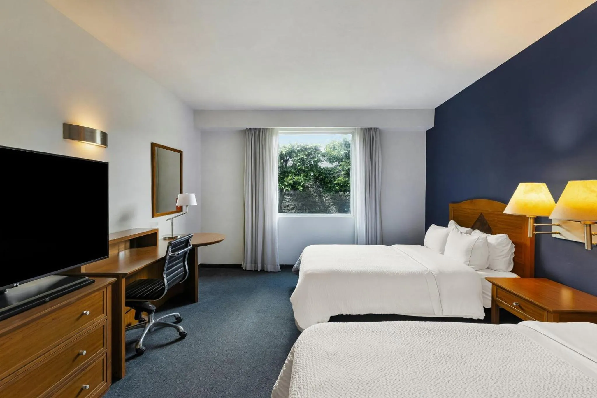 Meeting/conference room, Bed in Fiesta Inn Express San Luis Potosí Oriente